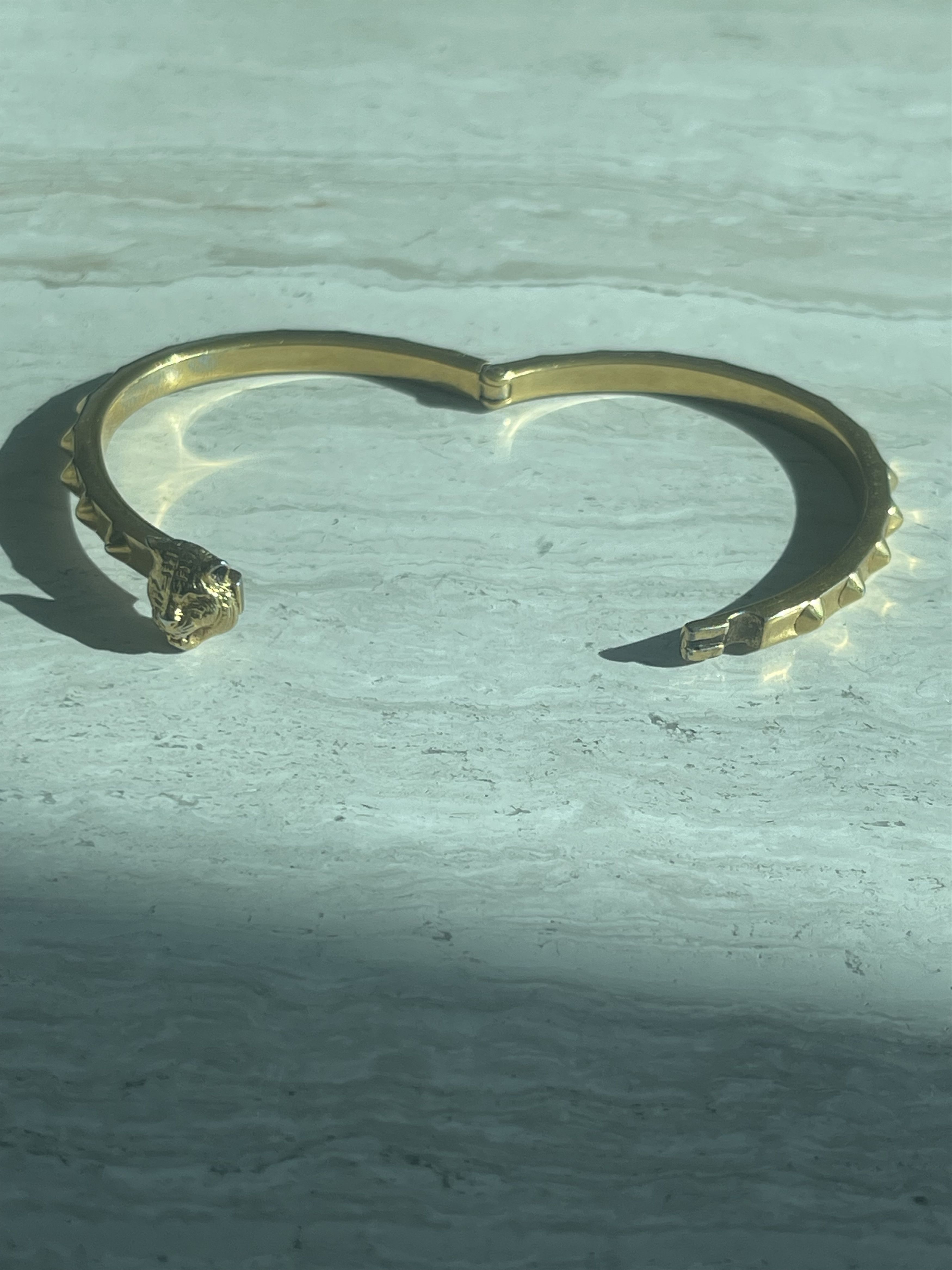 Gucci Tiger Head Gold Stud Bangle Bracelet