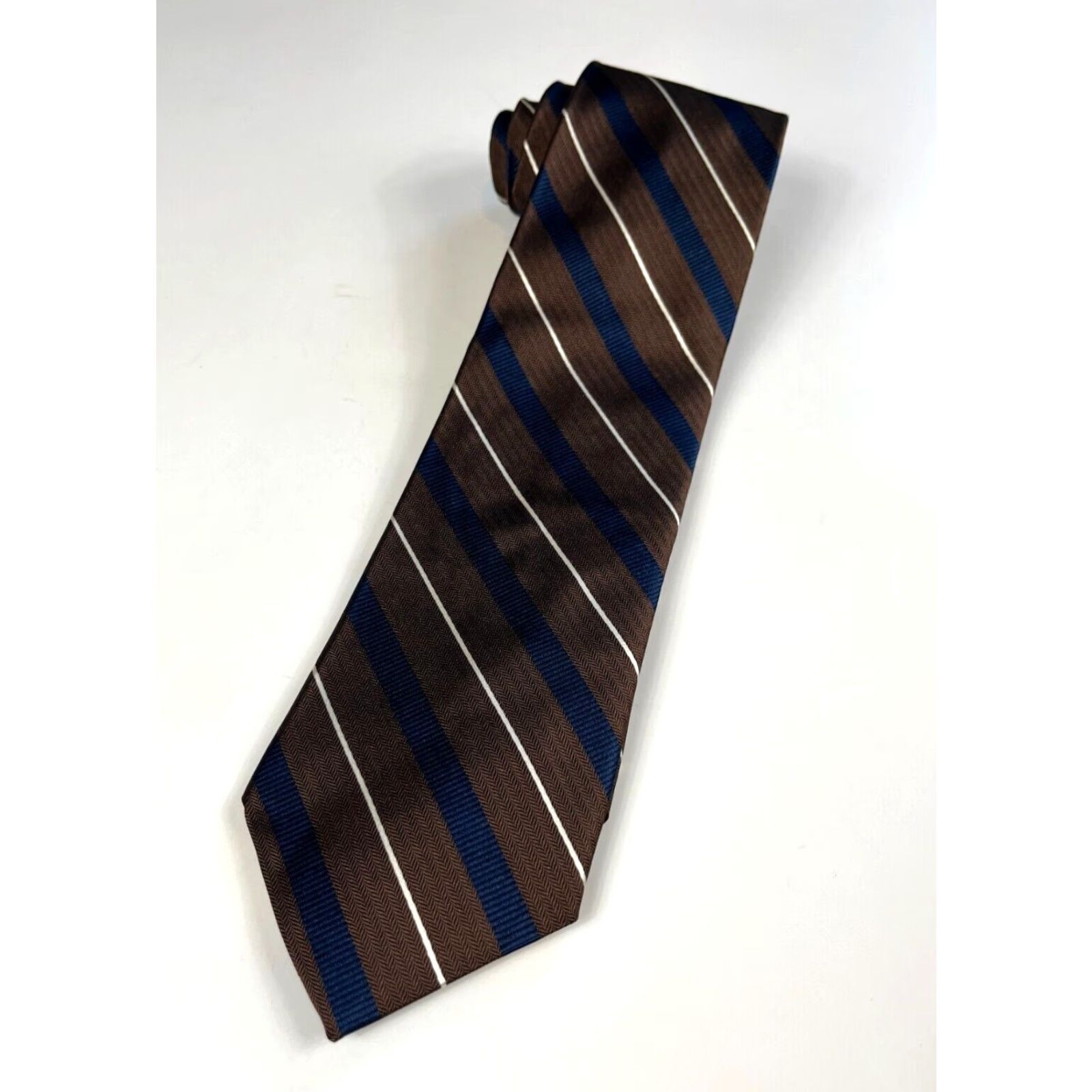 Vintage Hickey Freeman Men’s Luxury Silk Tie Hand Made in USA Fabric Woven in Italy Striped 100% Silk Brown 58" Length 3.5" Width Classic Tie Mens Size ONE SIZE - 2 Thumbnail