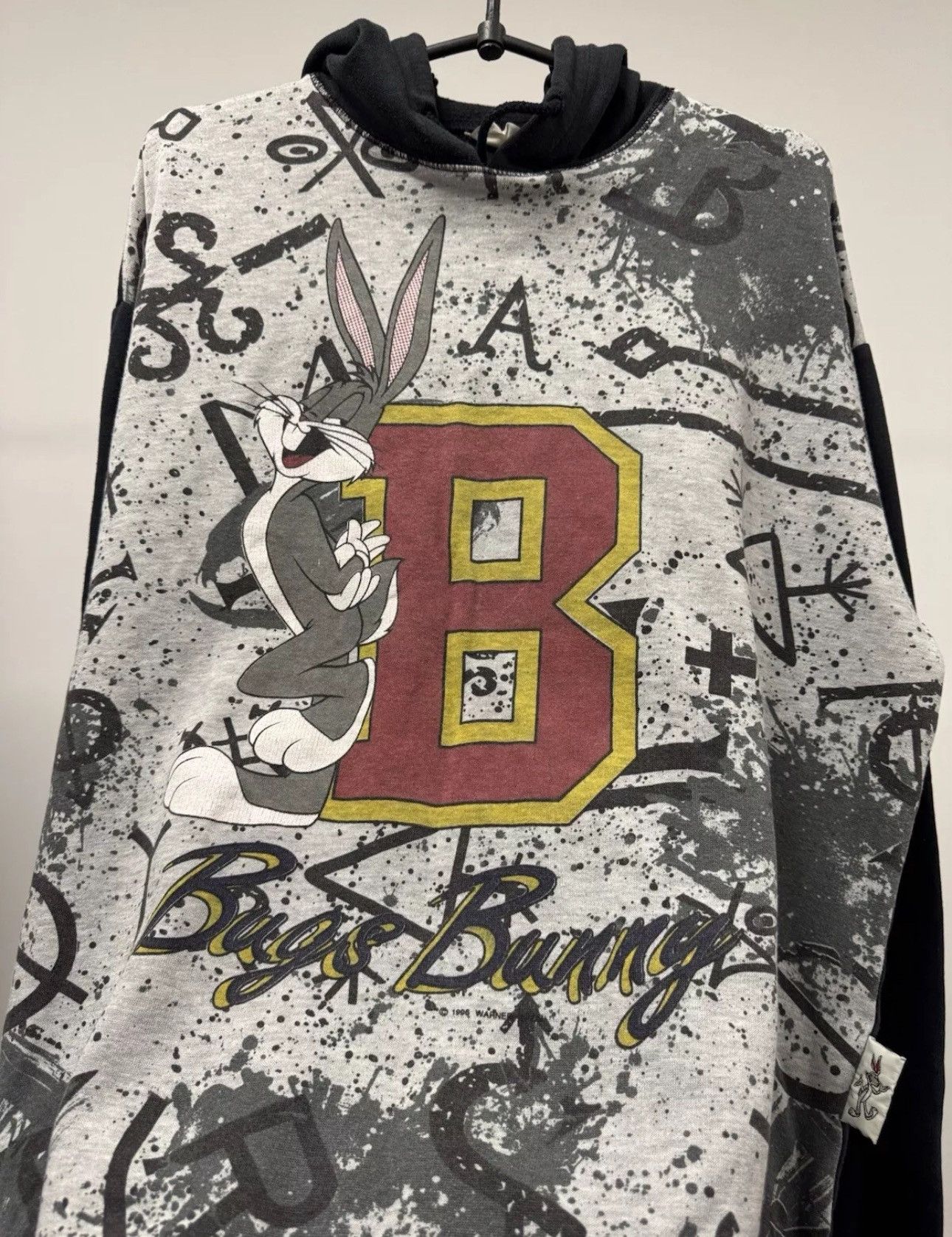 Vintage × Warner Bros VINTAGE WARNER BROS 1996 BUGS BUNNY LOONEY TUNES HOODIE Size US L / EU 52-54 / 3 - 4 Thumbnail