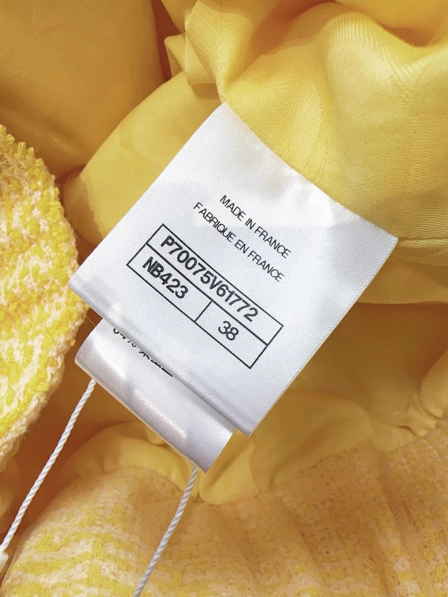 Chanel Chanel 21P Light Yellow Two-Pocket Woven 38 Jacket Size S / US 4 / IT 40 - 6 Thumbnail