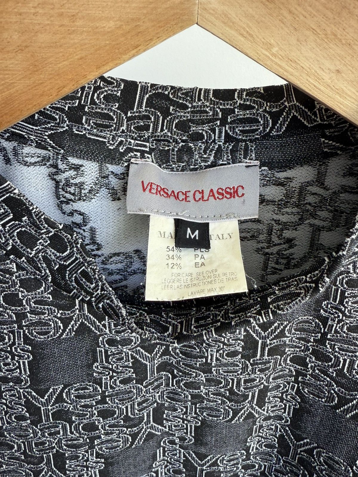 Versace × Vintage Rare Versace Classic Vintage Monogram T-Shirt Size US M / EU 48-50 / 2 - 5 Thumbnail