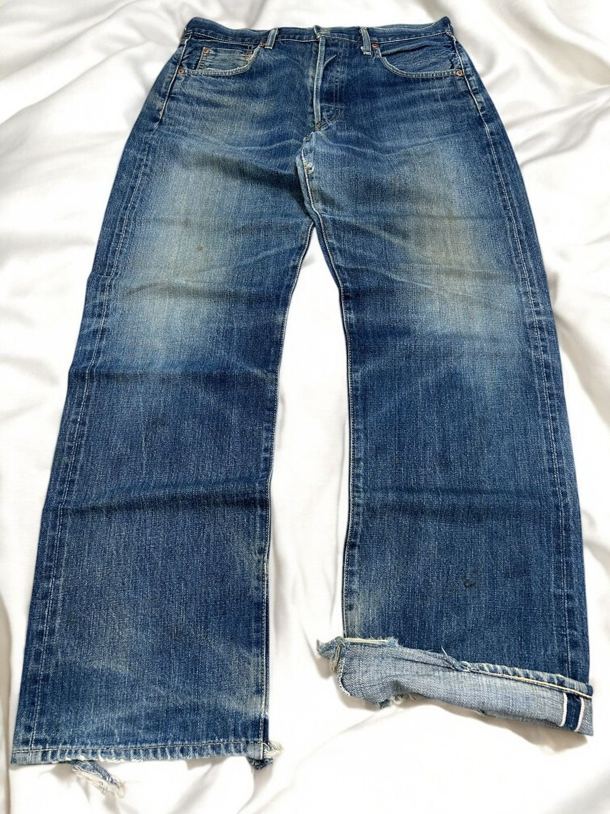 Levi's Vintage Levis 702 Big E Button Fly Buckle Selvedge Distress Size US 33 - 1 Thumbnail