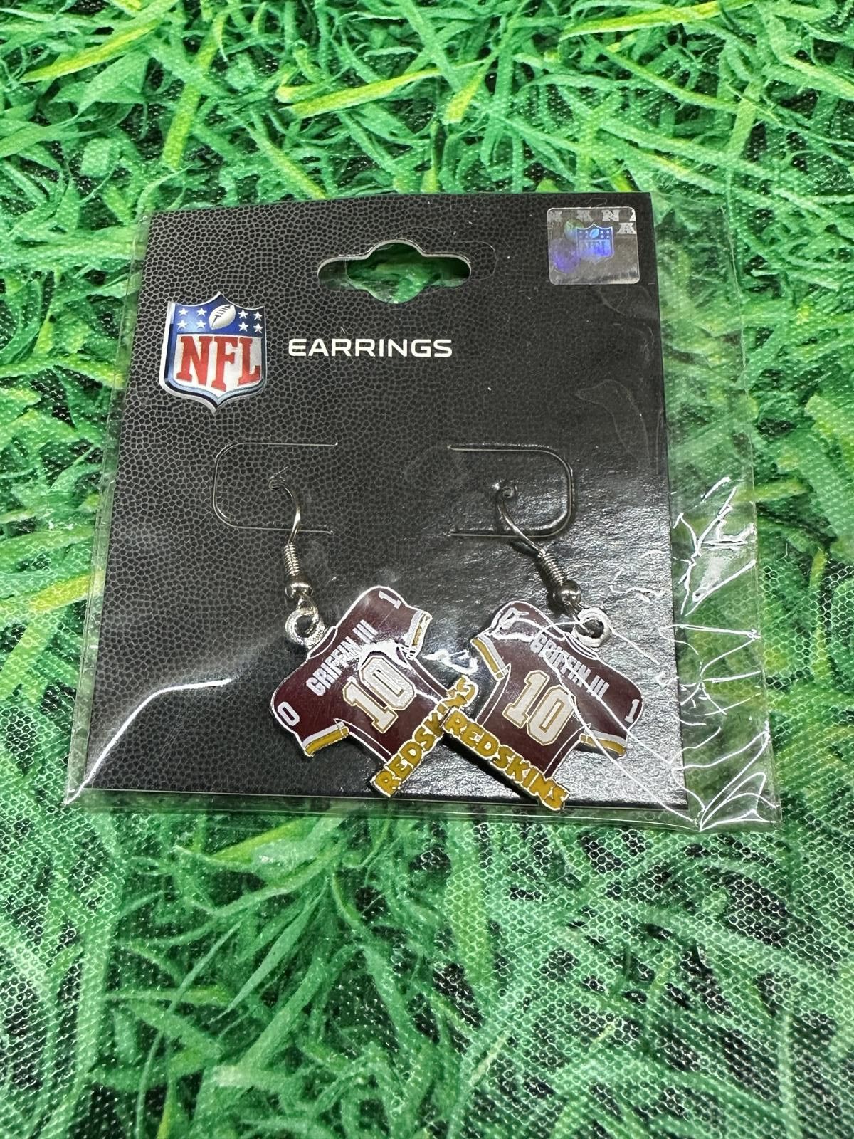 NFL Washington Redskins Dangle Earrings RG3 NFL NEW Size ONE SIZE - 1 Thumbnail