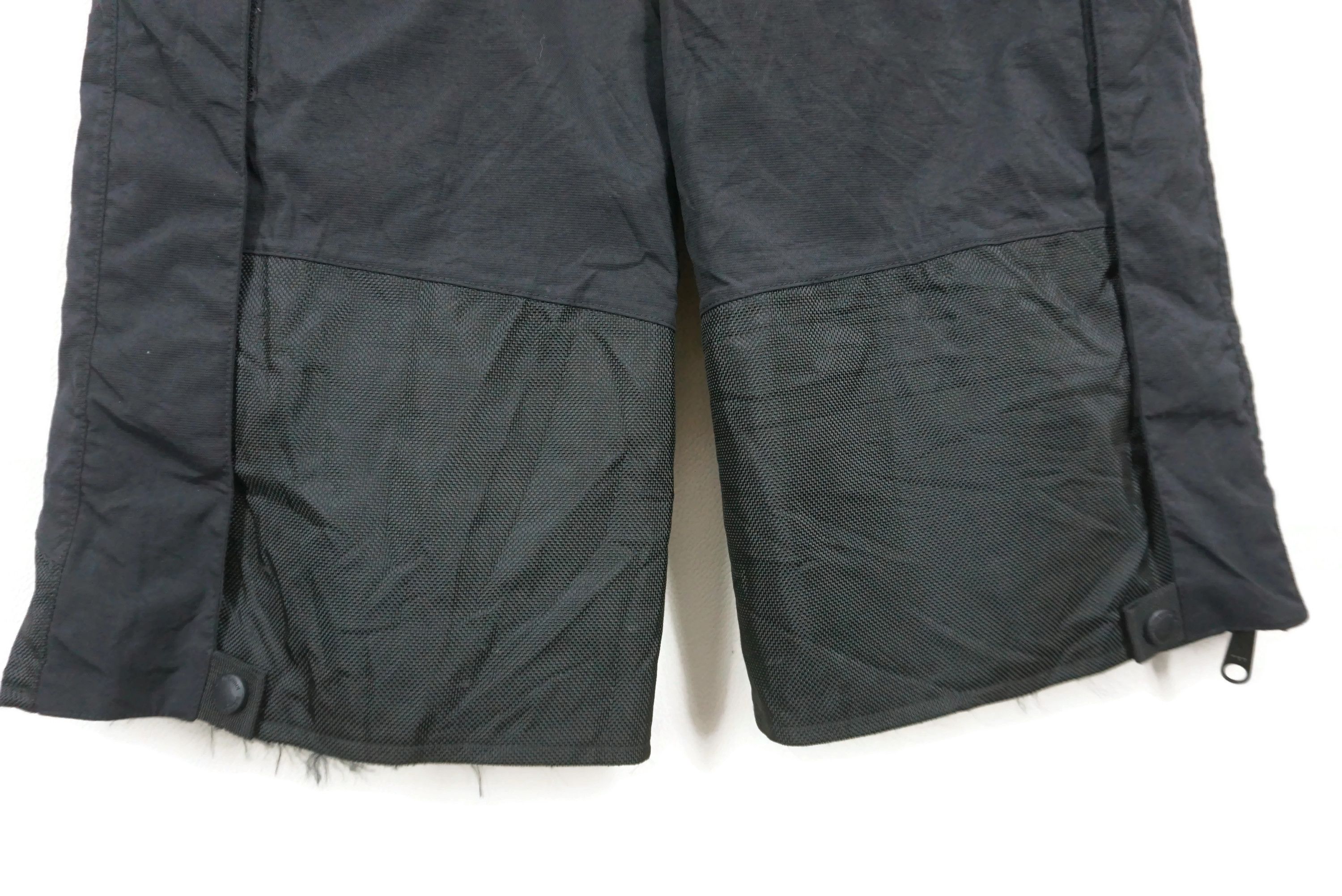 Marmot Ski Pants fit W37xL32 Marmot Snowboards Articulate Knee Size US 36 / EU 52 - 10 Thumbnail