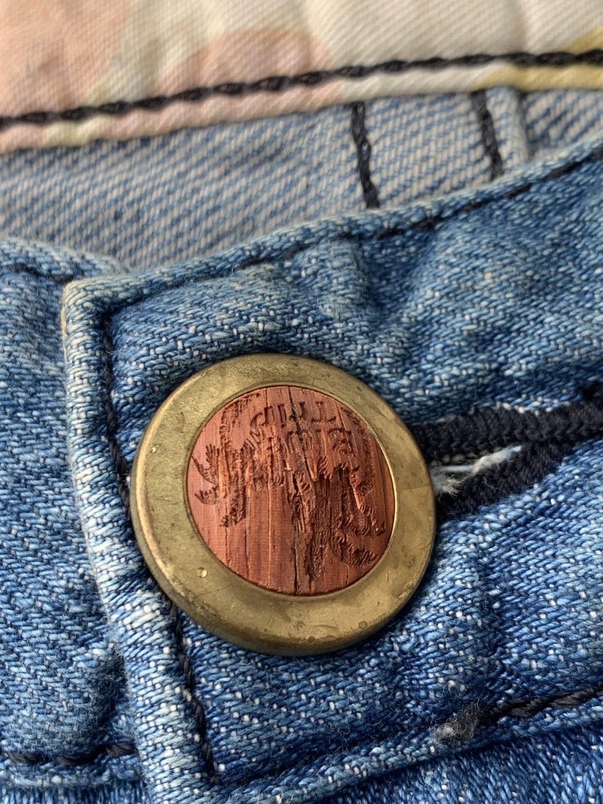 Edwin 𝗙𝗟𝗔𝗥𝗘 EDWIN BLUE TRIP VERY RARE & DISTRESSED. Size US 33 - 13 Thumbnail