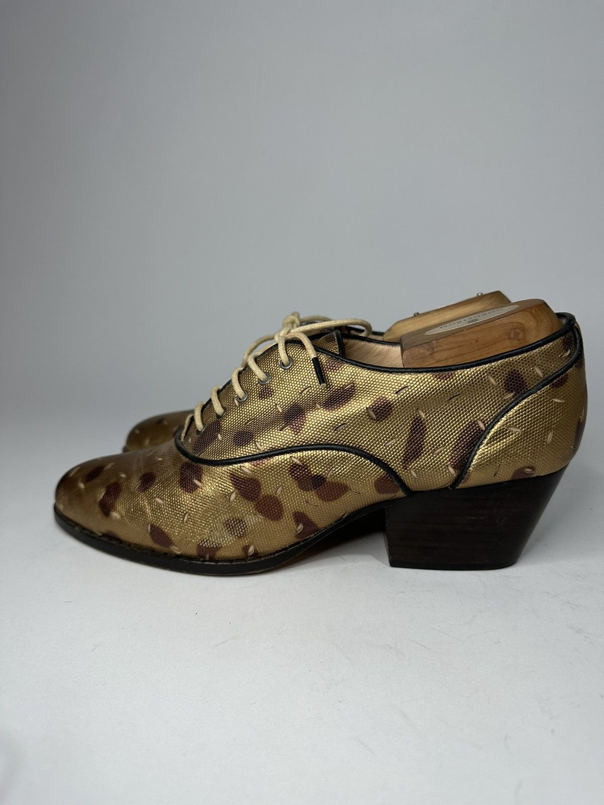 Vivienne Westwood Vivienne Westwood Block Heel Oxford Leather Printed Loafer. Size US 10 / IT 40 - 3 Thumbnail