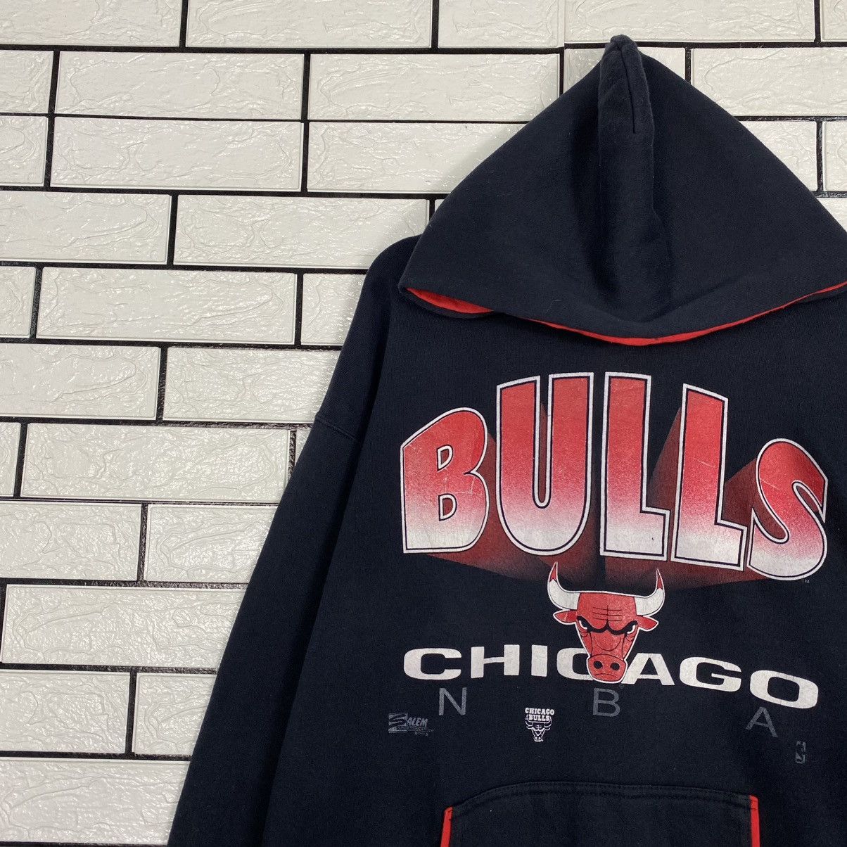 NBA 🔥VINTAGE HOODIE FRONT ROW SALEM SPORTSWEAR NBA CHICAGO BULLS Size US XL / EU 56 / 4 - 7 Thumbnail