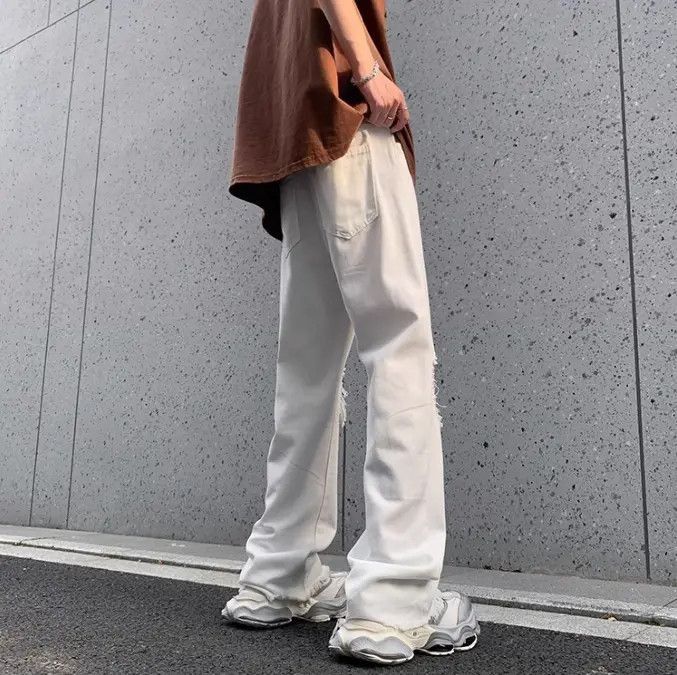 Japanese Brand Loose straight leg slightly flared distressed jeans Size US 32 / EU 48 - 5 Thumbnail