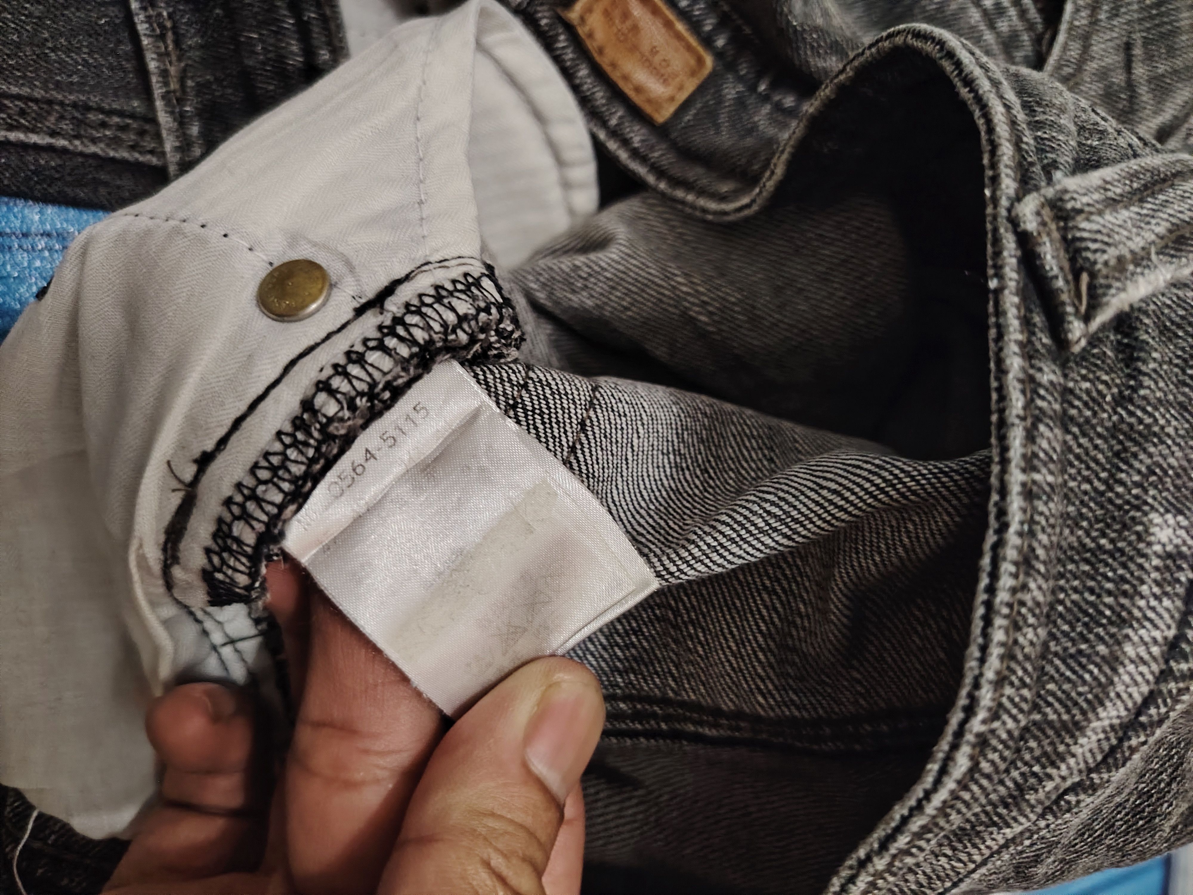 Le Grande Bleu (L.G.B.) Japanese Nicole Club Washed Black Distressed Flared Jeans Size US 29 - 14 Thumbnail