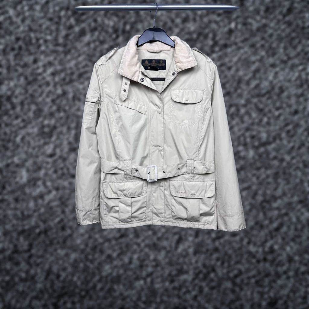 Barbour VINTAGE Barbour Amelia Jacket Womens Barbour Amelia UK 16 Beige XL Polyester Solid Long Sleeve Zip 2010s Womens Size XL / US 12-14 / IT 48-50 - 1 Thumbnail