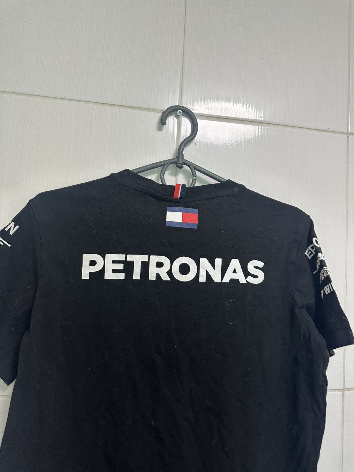Hugo Boss × Mercedes-Benz Mens Vintage Hugo Boss Mercedes AMG petronas T-shirt 164 Size US S / EU 44-46 / 1 - 8 Thumbnail
