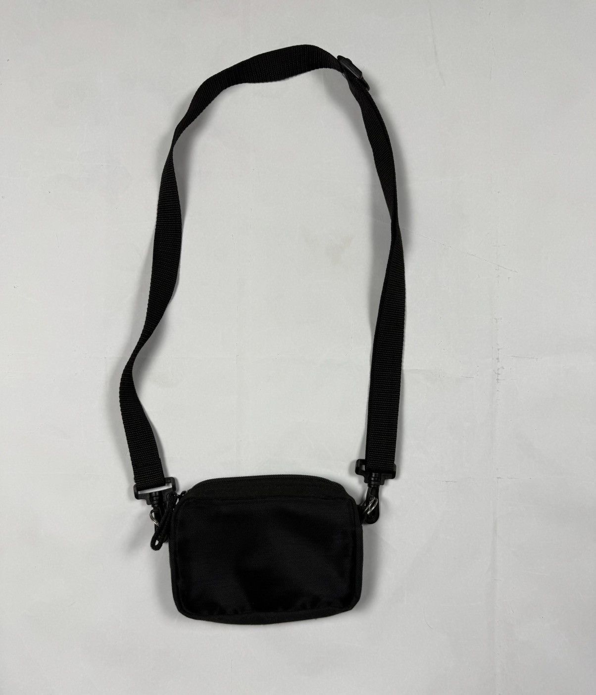 Japanese Brand Black Shoulder Pouch Bag Size ONE SIZE - 1 Thumbnail