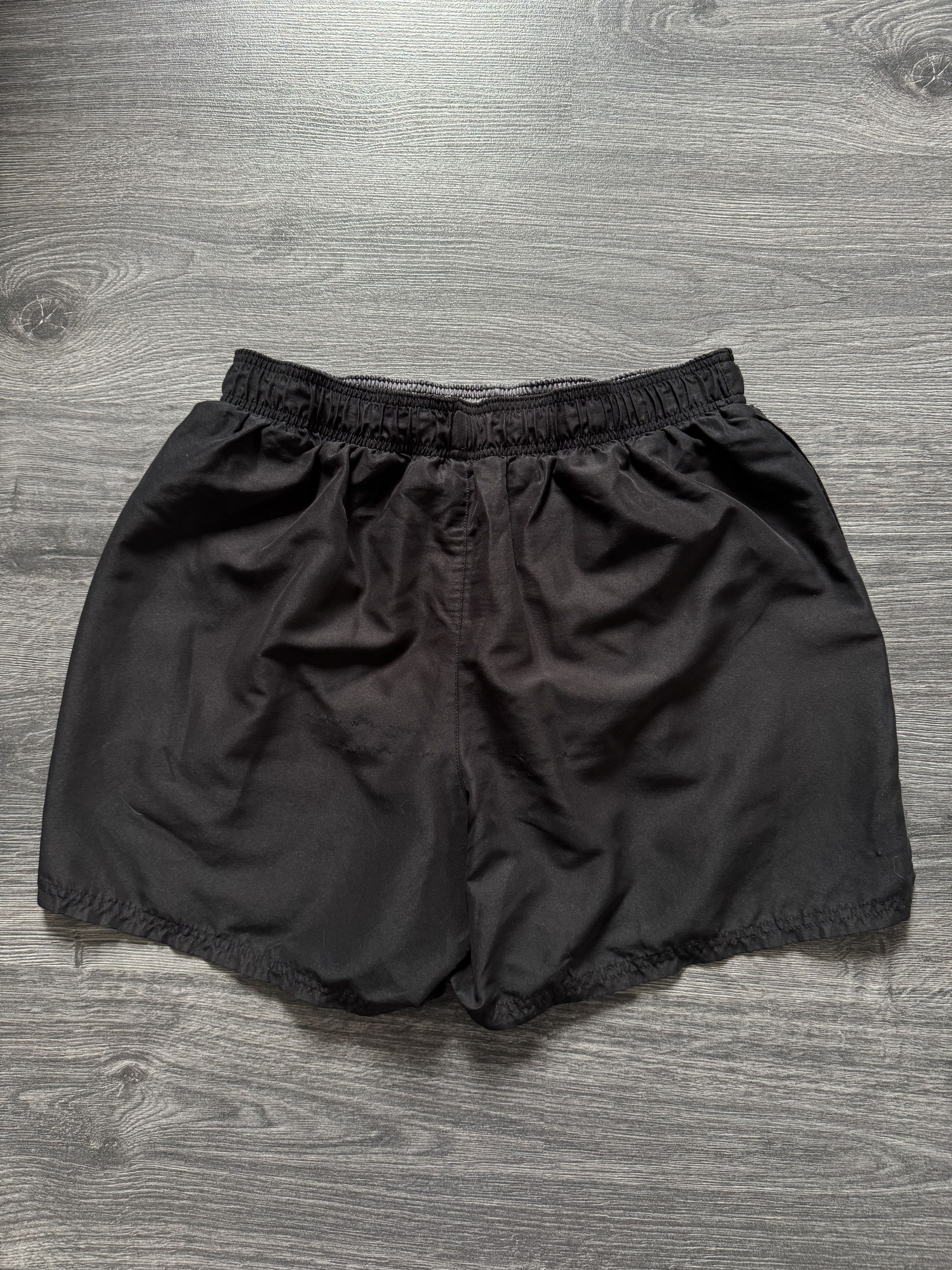 Nike Nike black shorts streetwear swoosh casual y2k size L Size US 34 / EU 50 - 2 Thumbnail