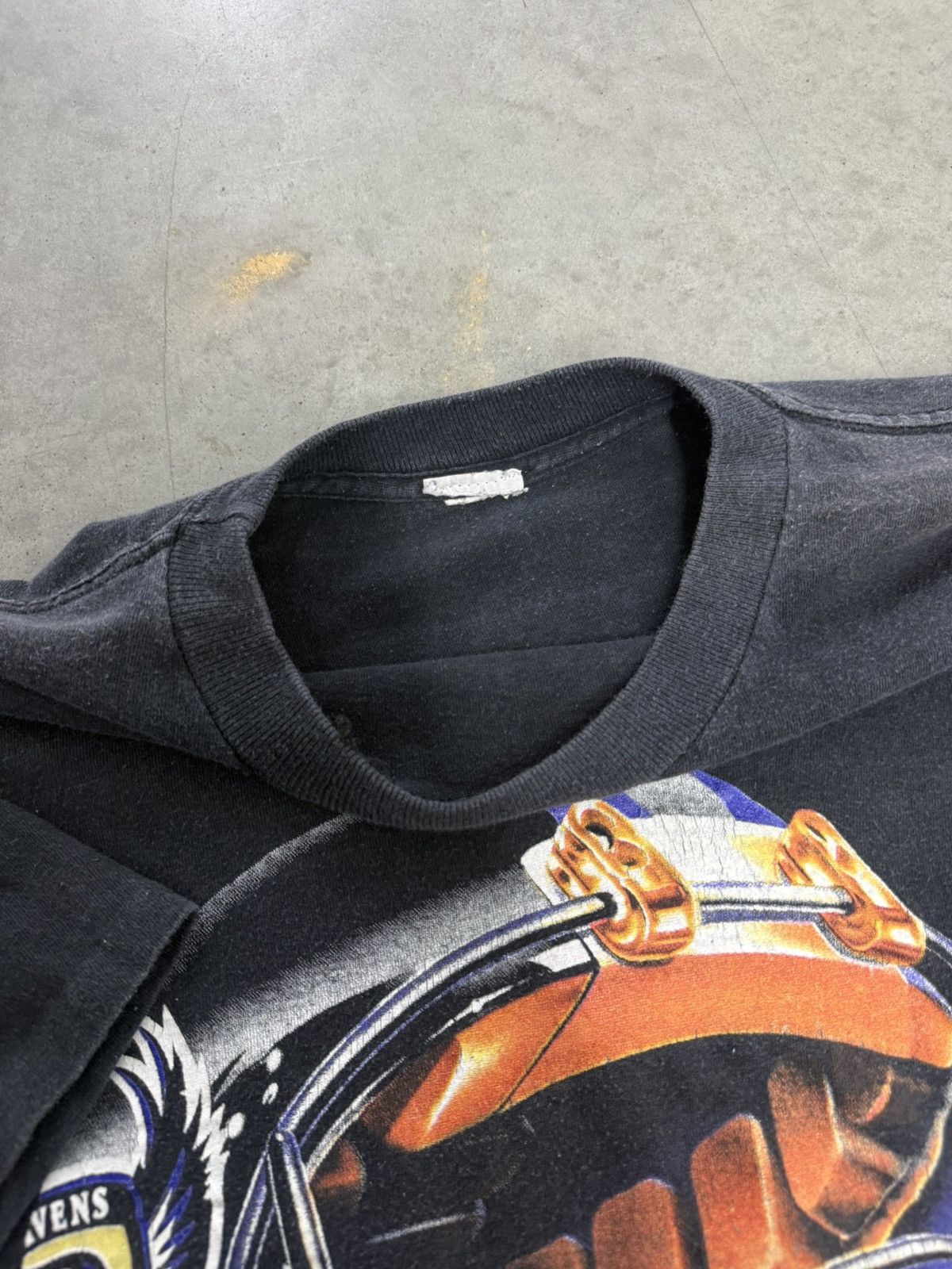 NFL Baltimore Ravens Banned Logo Vintage 90s NFL T Shirt RARE XL Size US XL / EU 56 / 4 - 4 Thumbnail