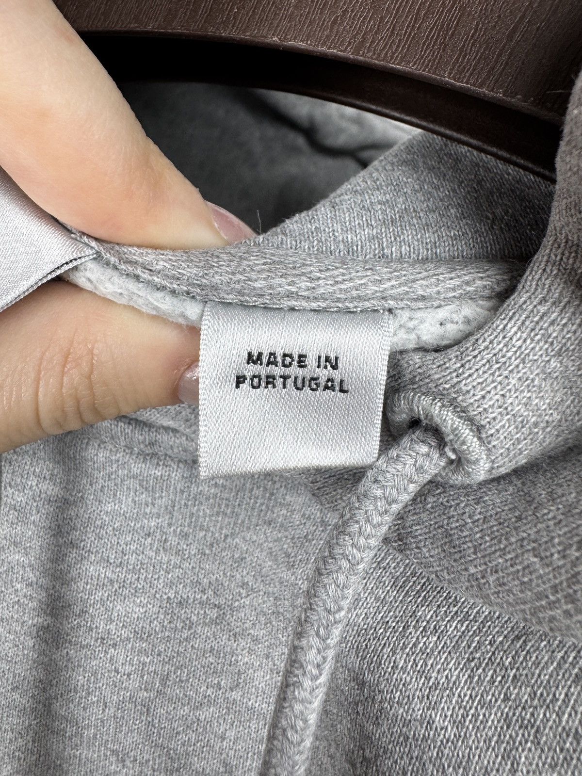 Daily Paper Daily Paper Captain Grey Sleeve logo Hoodie size XS Size US XS / EU 42 / 0 - 12 Thumbnail