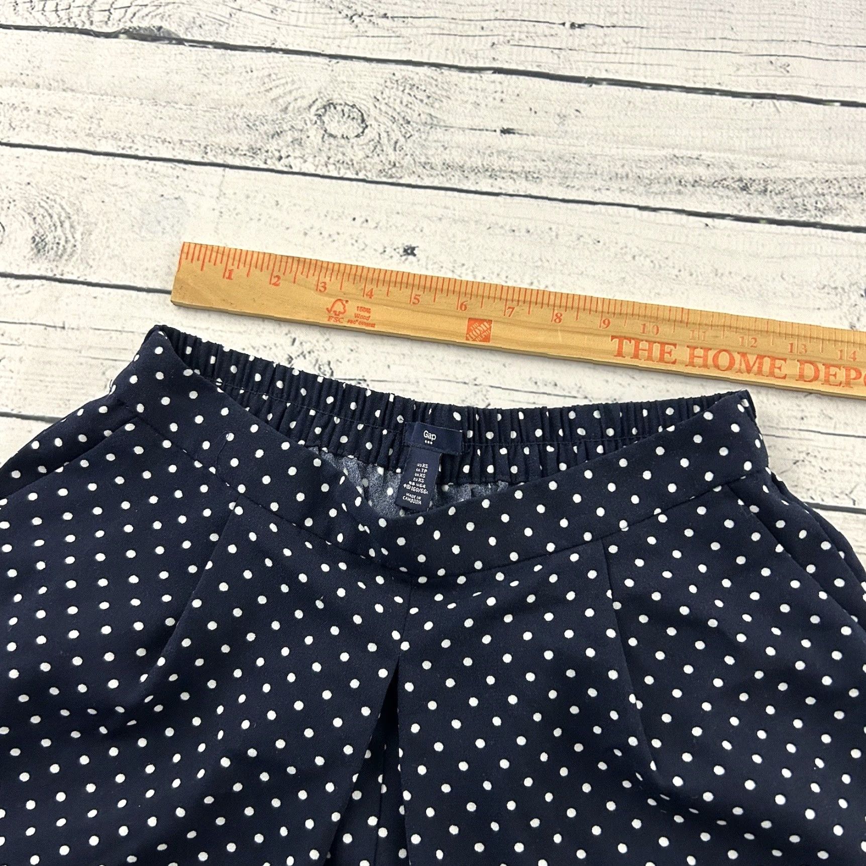 Gap Gap Polka Dot Elastic Waist Pockets Flowy Shorts Women's XS Blue White Bermuda Elastic Waist Polka Dot Shorts Womens XS Gap Size 26" / US 2 / IT 38 - 4 Thumbnail