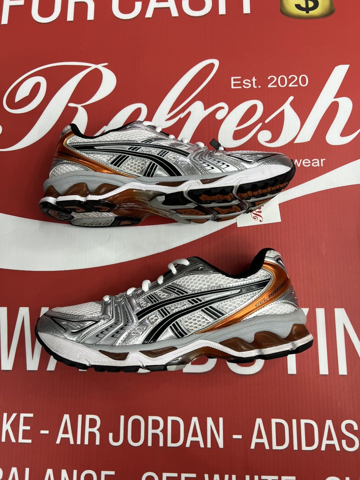 Asics ASICS Gel-kayano 14 White Piquant Orange Size 6.5 Size US 6.5 / EU 39-40 - 2 Thumbnail