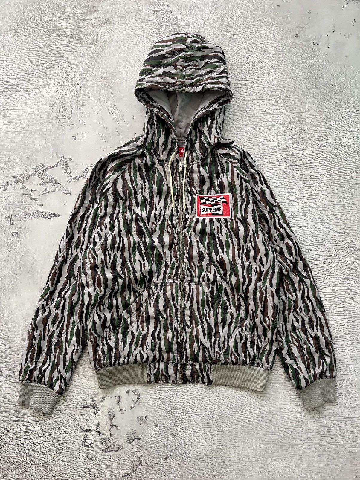 Vintage Supreme Poly Diamond Quilted Hooded Jacket Camo Size US M / EU 48-50 / 2 - 2 Thumbnail