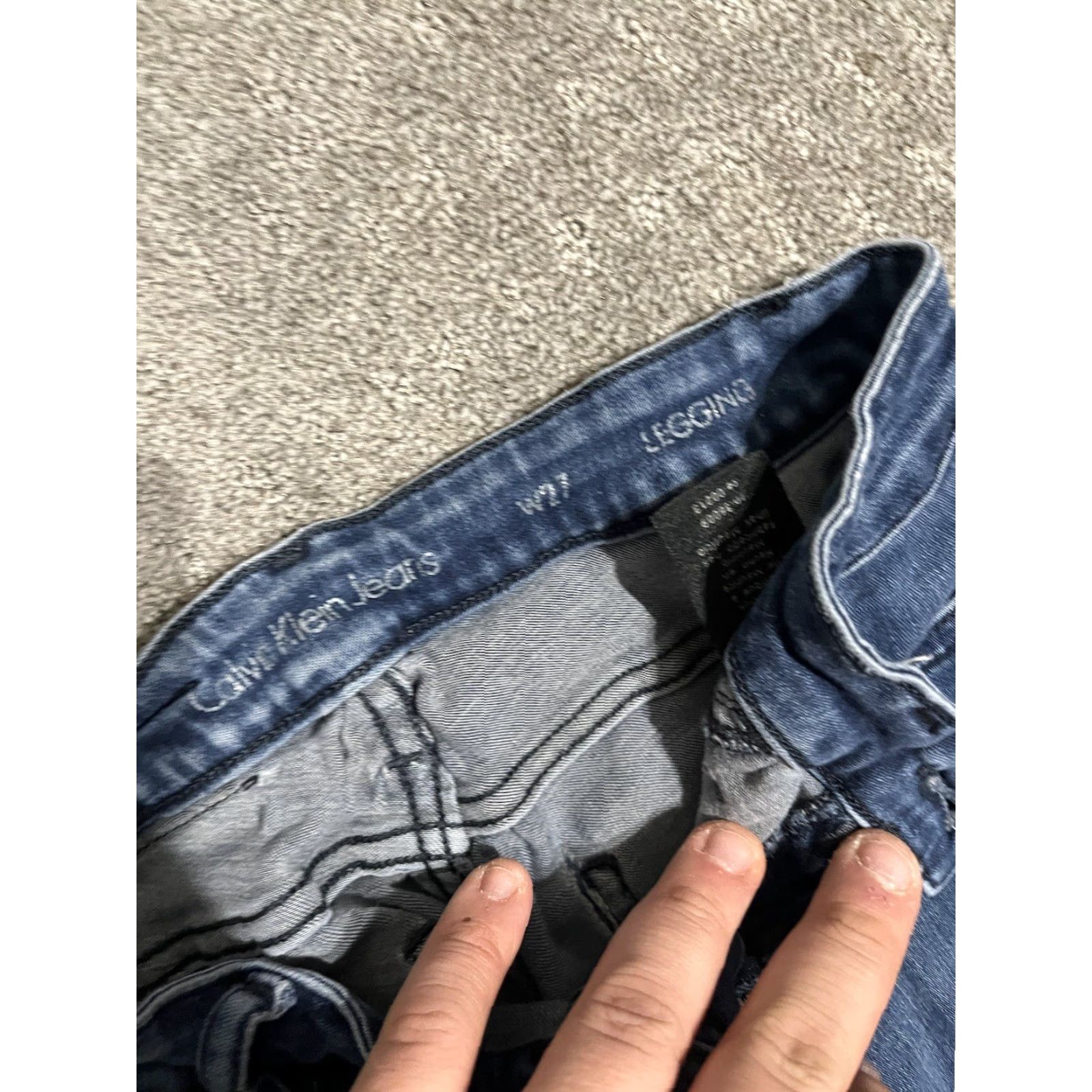 Calvin Klein Calvin Klein Jeans Blue Denim 27 Womens Mid Rise Straight Leg Regular Inseam 29 in Cotton Polyester Spandex Dark Wash Pants Size 27" / US 4 / IT 40 - 5 Thumbnail