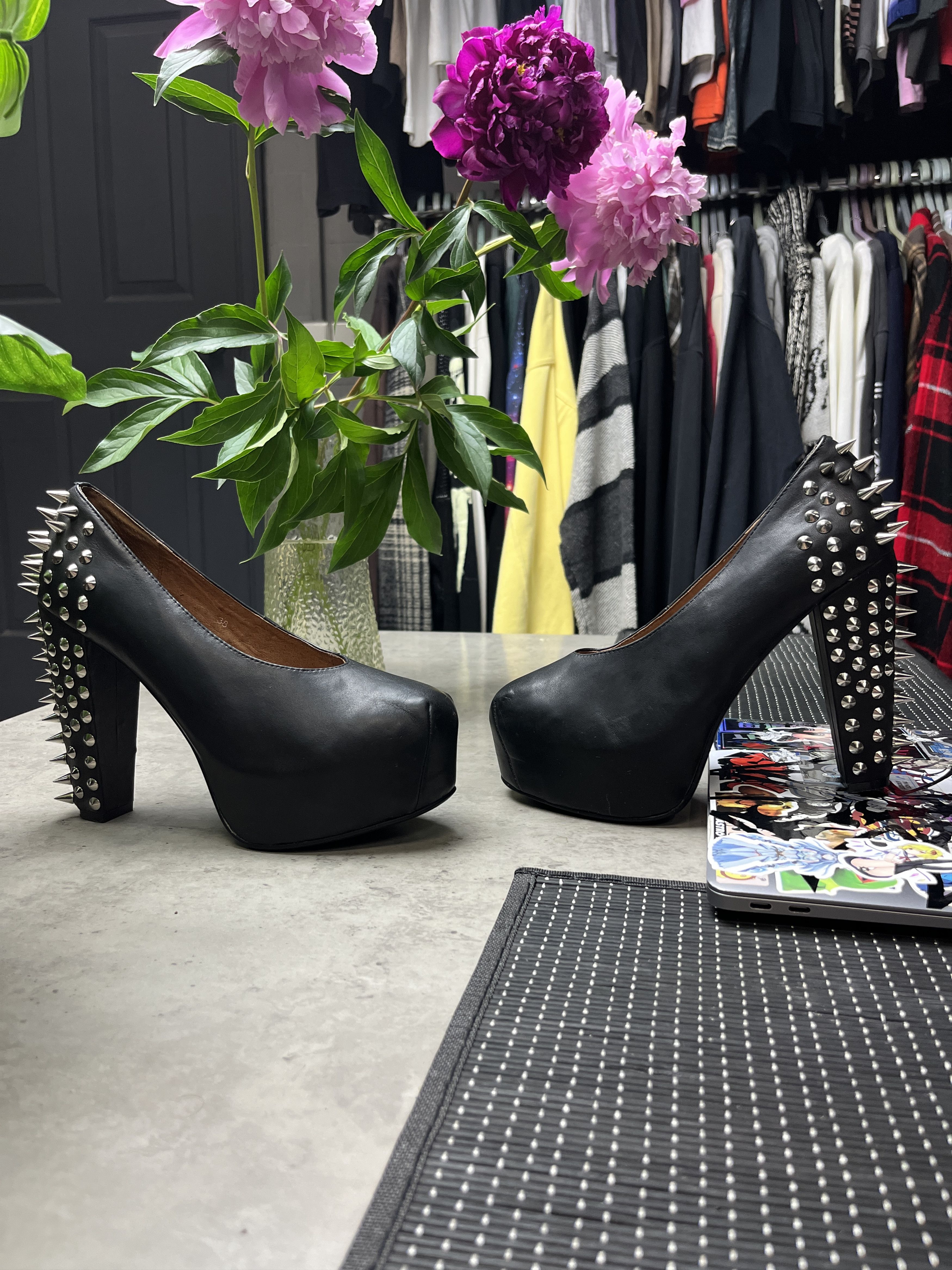 Other 2000s SPIKED CHUNKY PLATFORM PUMPS HEELS - 5112 Size US 7.5 / IT 37.5 - 3 Thumbnail