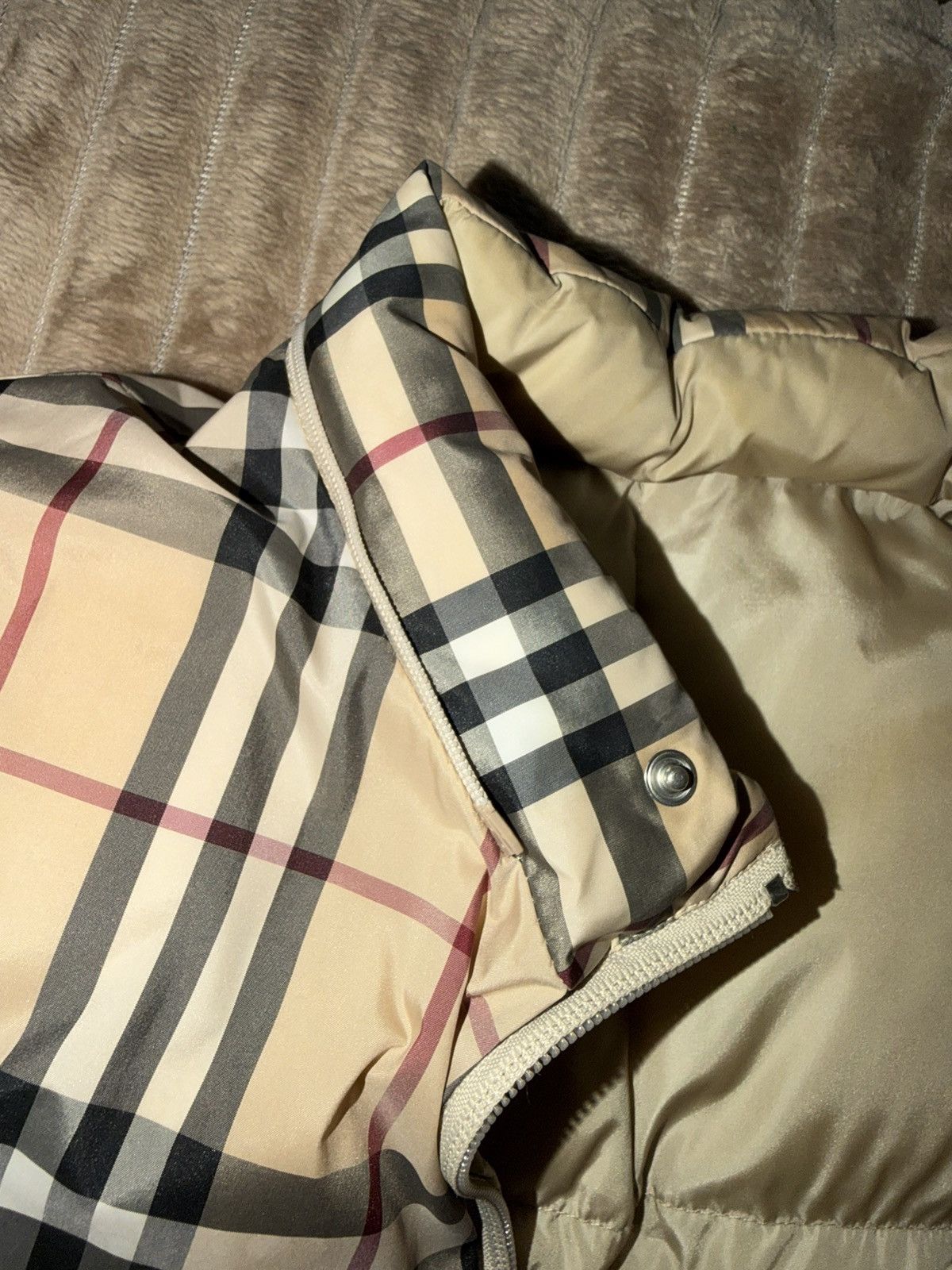 Burberry Burberry Reversible Murmansky Fur Puffer –Vintage Nova Check Size XS / US 0-2 / IT 36-38 - 6 Thumbnail