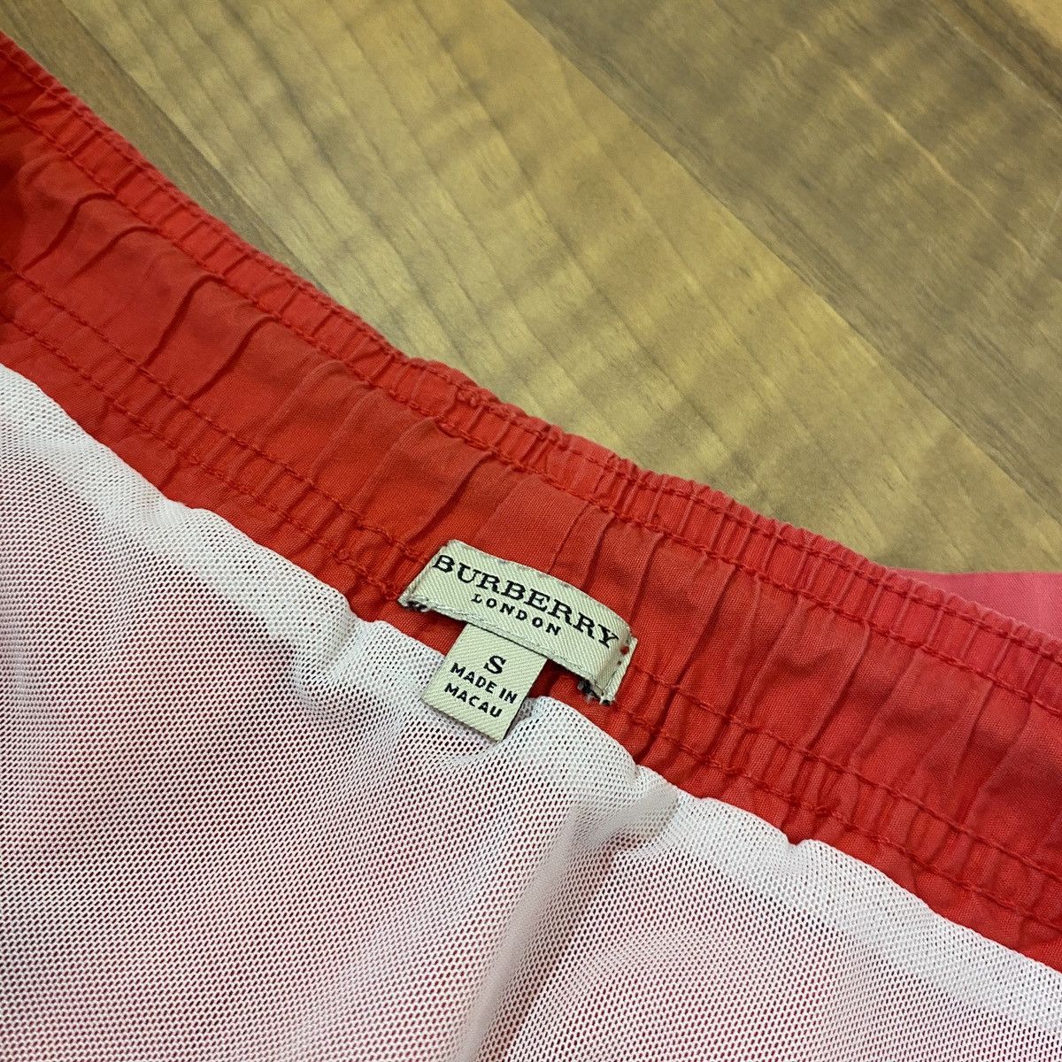 Burberry Swimmer Shirt Burberry London Pink Size US 32 / EU 48 - 5 Thumbnail