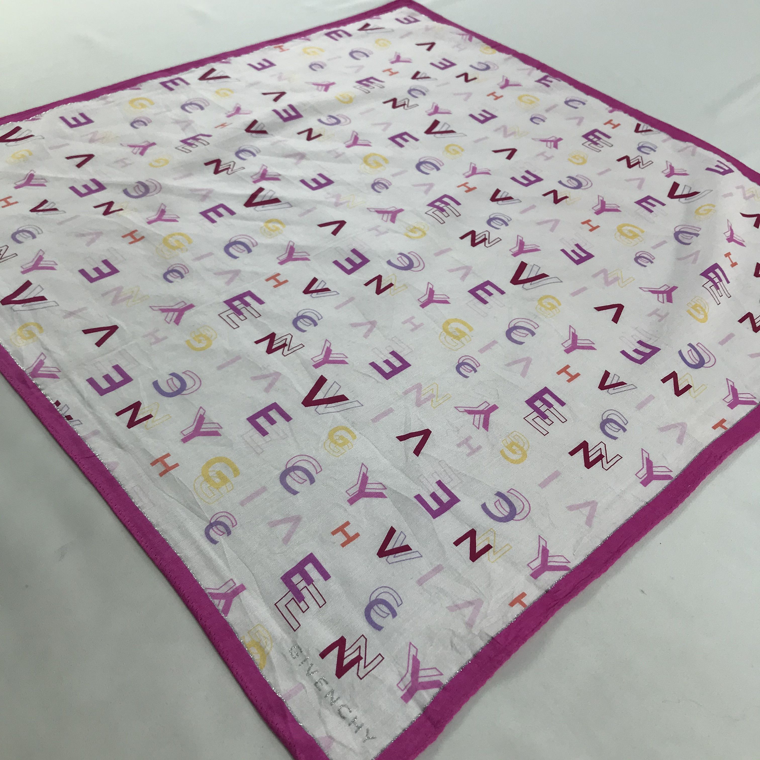 Vintage Vintage Givenchy Bandana / Handkerchief / Neckerchief -S1247 Size ONE SIZE - 2 Thumbnail