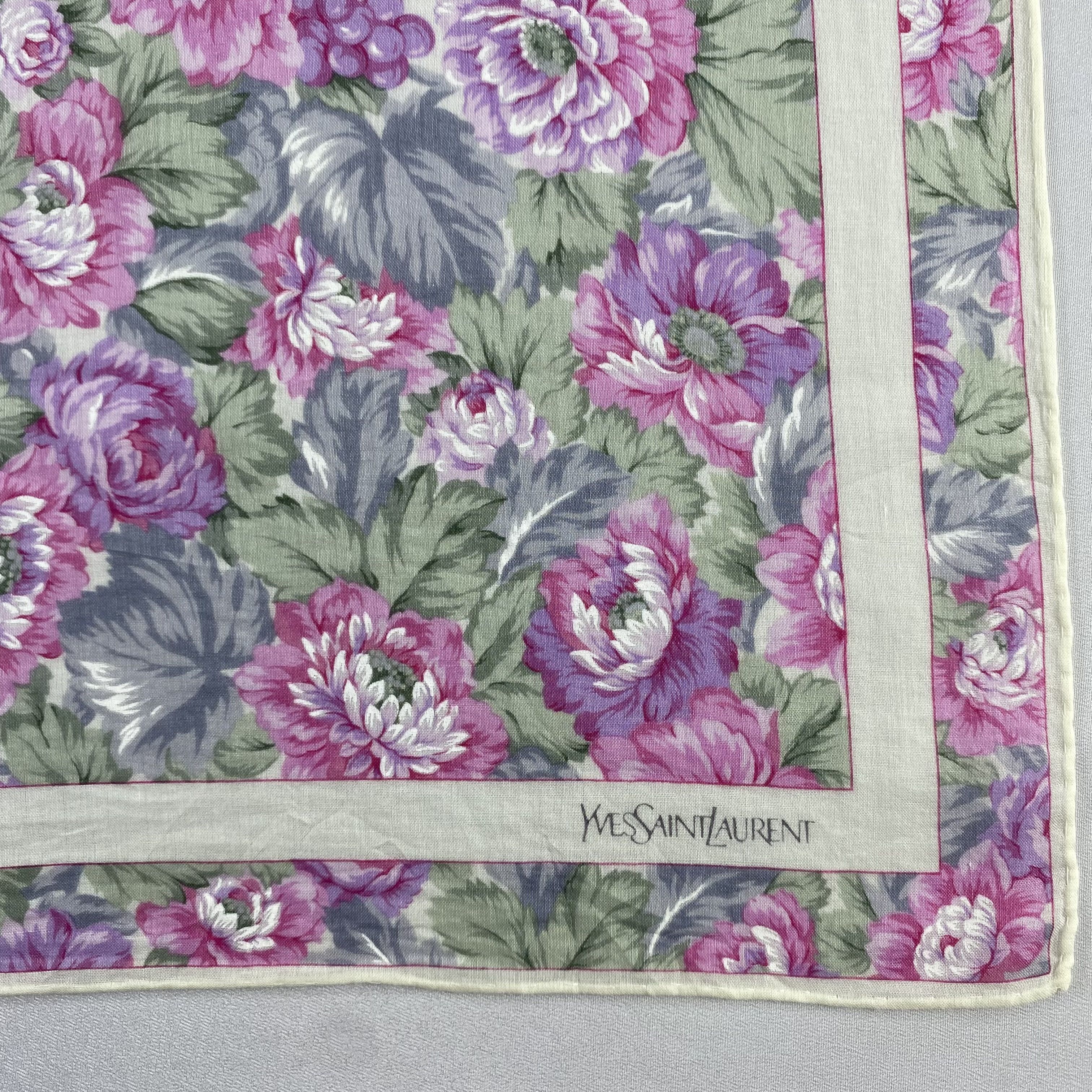 Vintage Yves Saint Laurent Neckerchief / Handkerchief-P1884 Size ONE SIZE - 3 Thumbnail