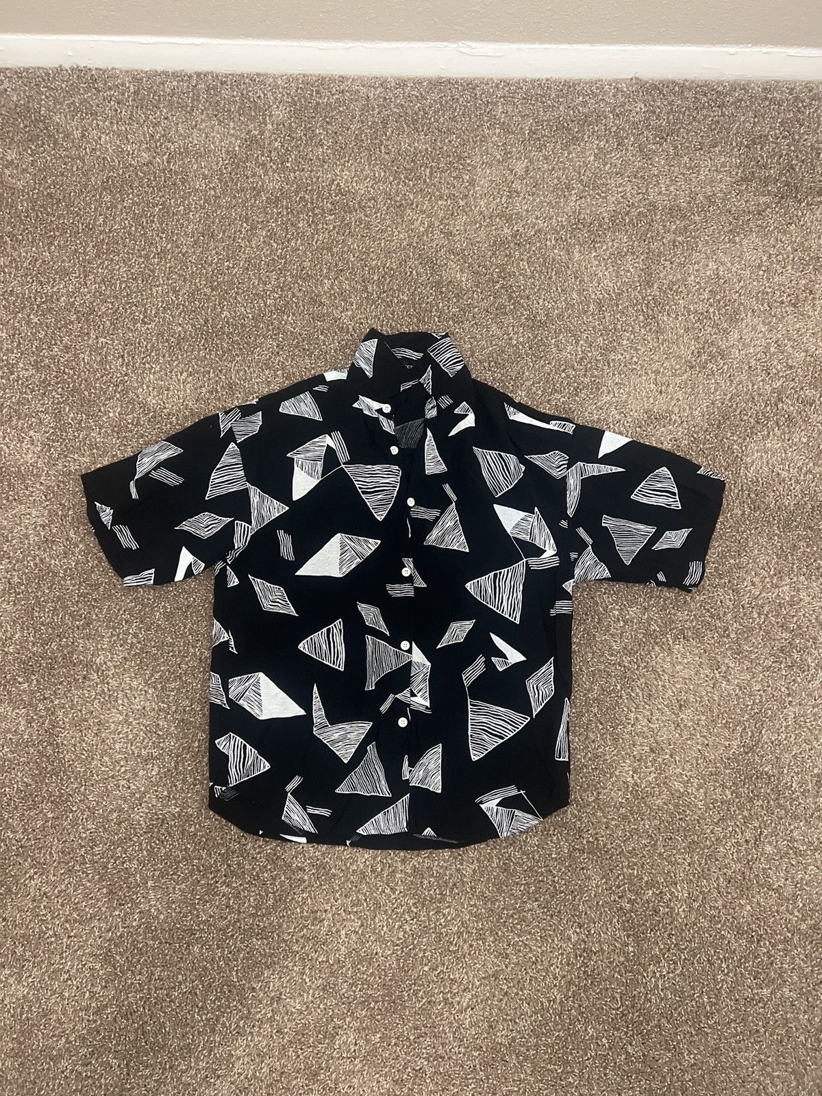 H&M H&M Black & White Tropical shirt Size US M / EU 48-50 / 2 - 1 Thumbnail