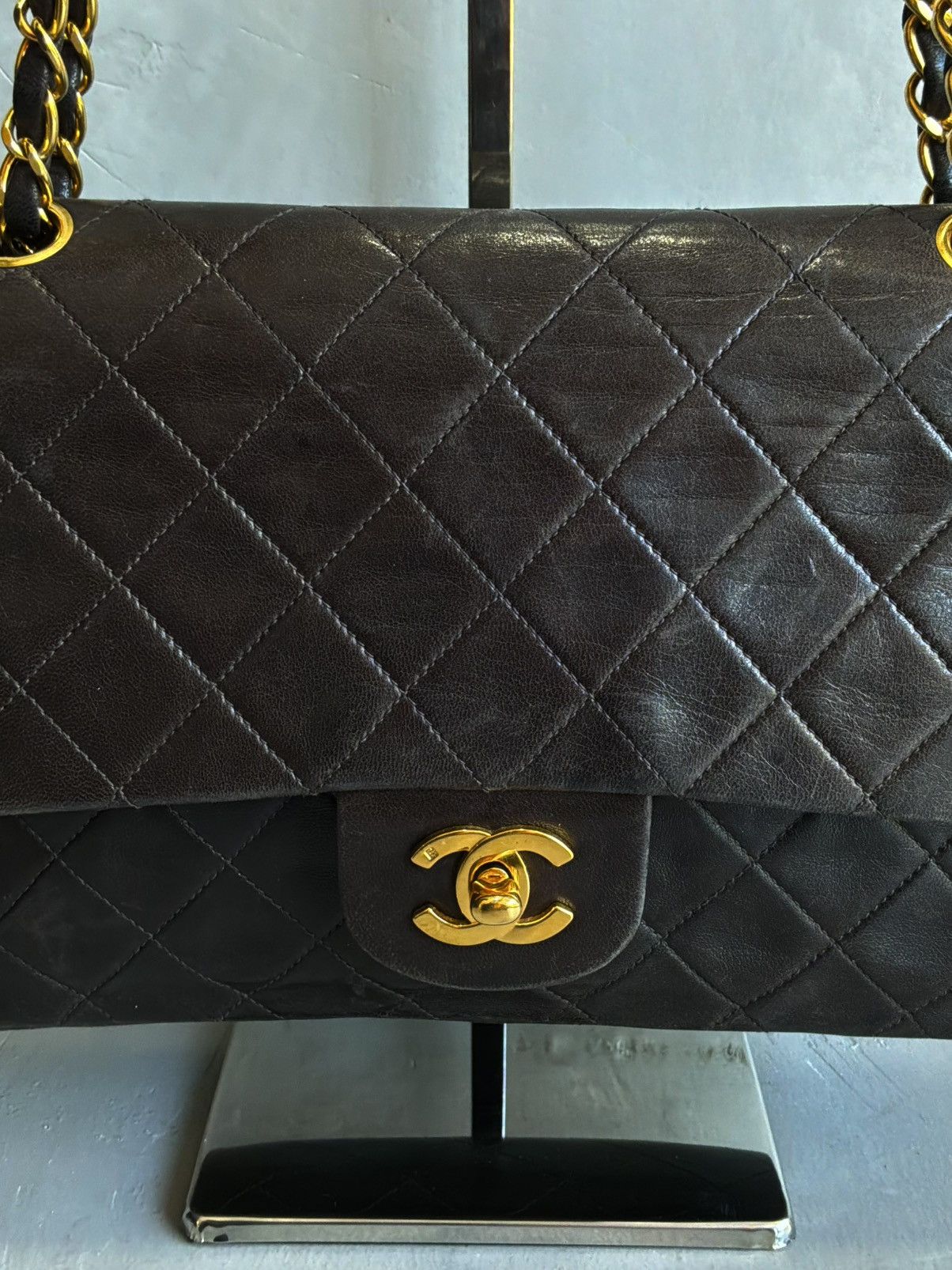 Chanel Old Chanel - Medium Dark Brown Double Flap GHW Shoulder Bag Size ONE SIZE - 4 Thumbnail