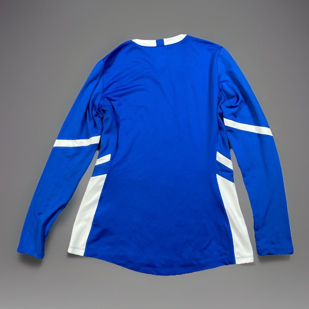 Nike Nike Womens Size M Volleyball LS V-Neck Game/Practice Jersey Size M / US 6-8 / IT 42-44 - 2 Thumbnail
