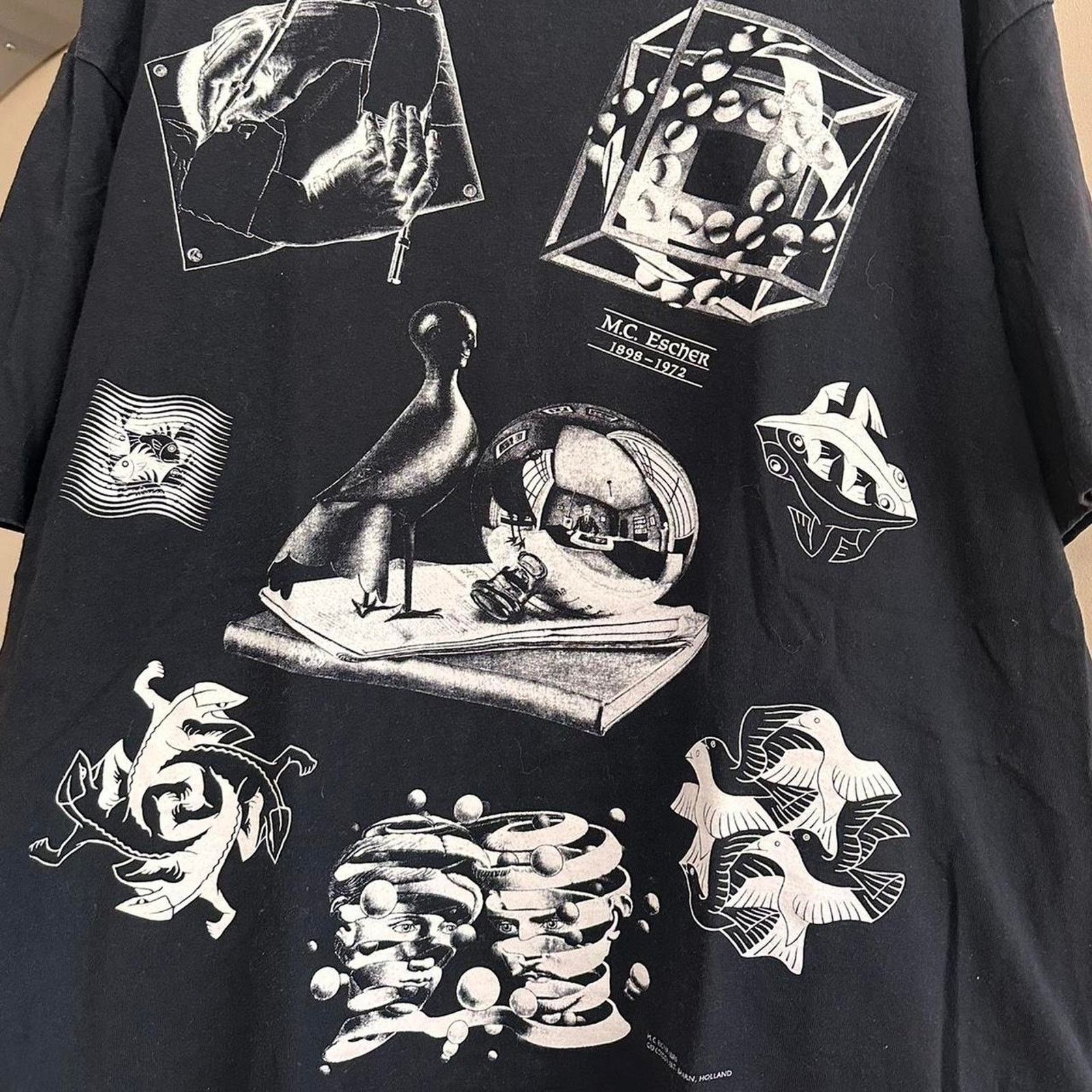 Vintage Vintage 1990s MC Escher AOP Art Shirt Size US XL / EU 56 / 4 - 3 Thumbnail