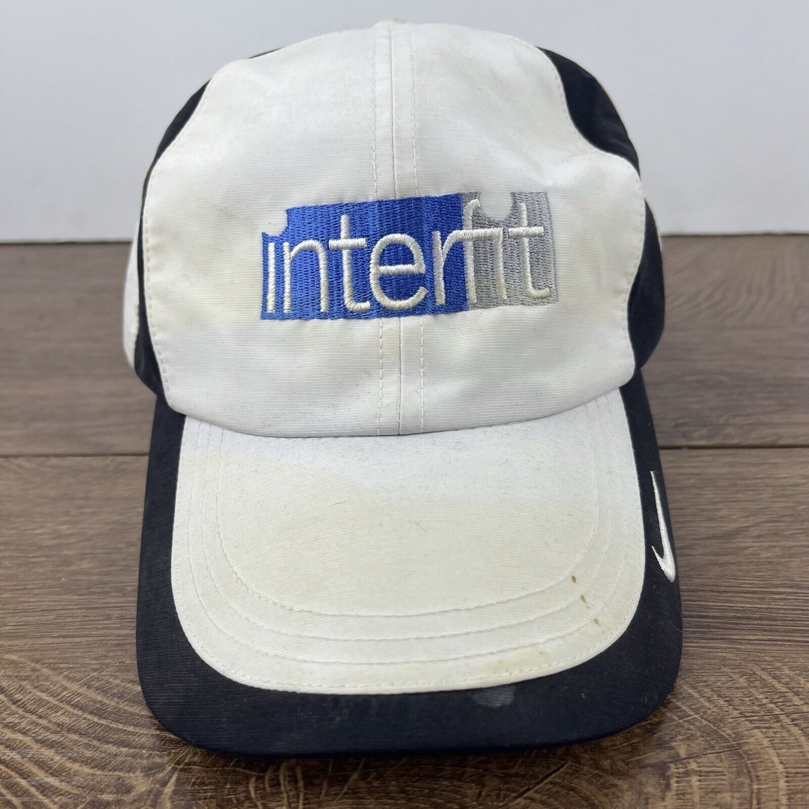 Nike Interfit Nike Hat White Adjustable Hat White Adult Size Hat Size ONE SIZE - 6 Thumbnail