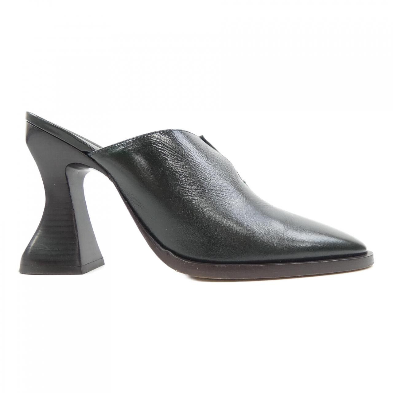 Bottega Veneta Bottega Veneta Bottega Veneta Leather Shoes Leather Shoes DUTY FREE for USA Size ONE SIZE - 1 Thumbnail