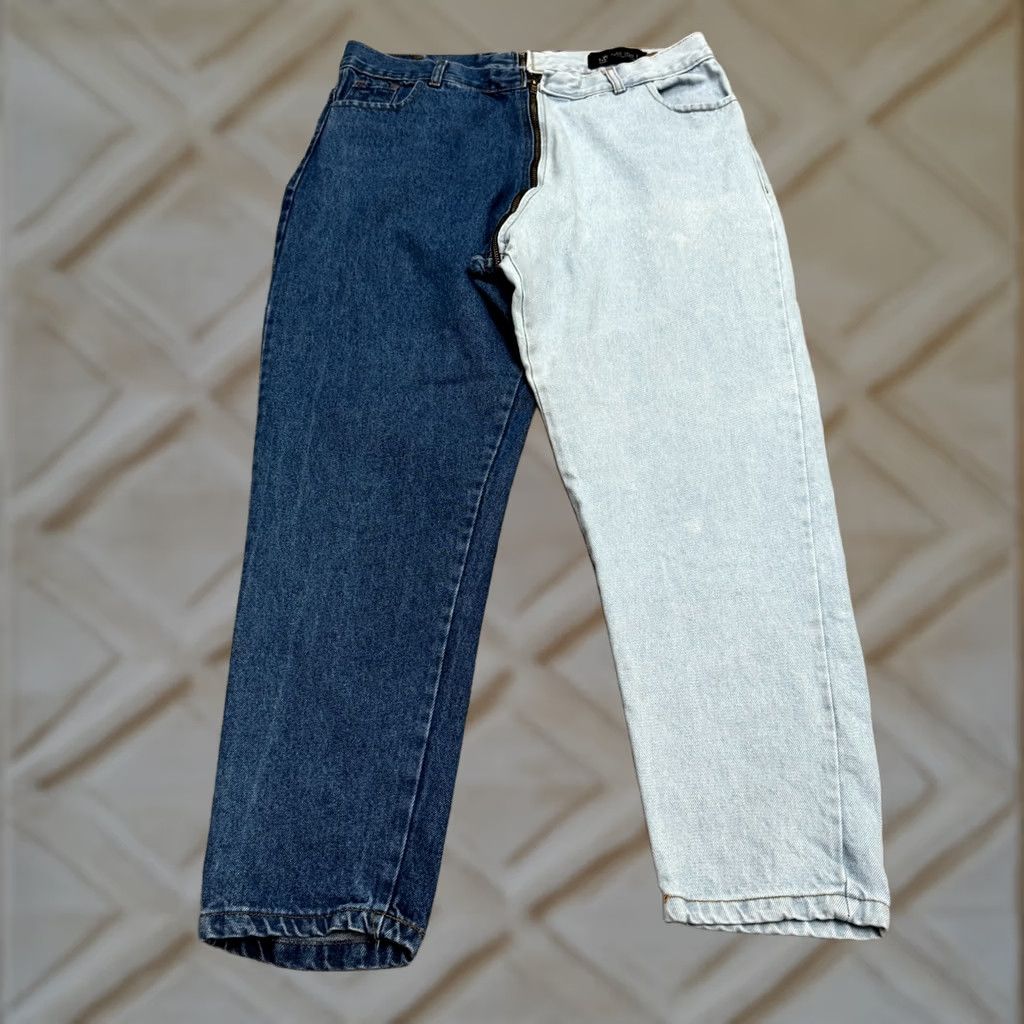 Vintage Milipili Tapered Jeans Womens 12 US 42 High Rise Two Tone Blue Denim Full Zip Size 34" / US 12 / IT 48 - 1 Thumbnail