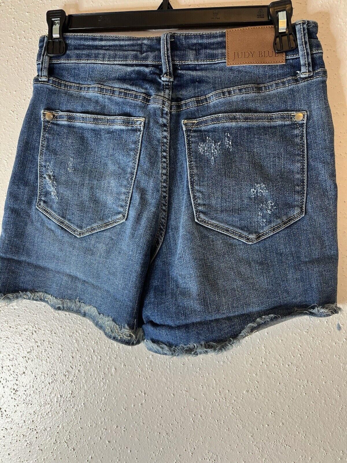 Designer Judy Blue Shorts Womens Size M Stretch Modified Raw Hem Size 32" / US 10 / IT 46 - 2 Thumbnail