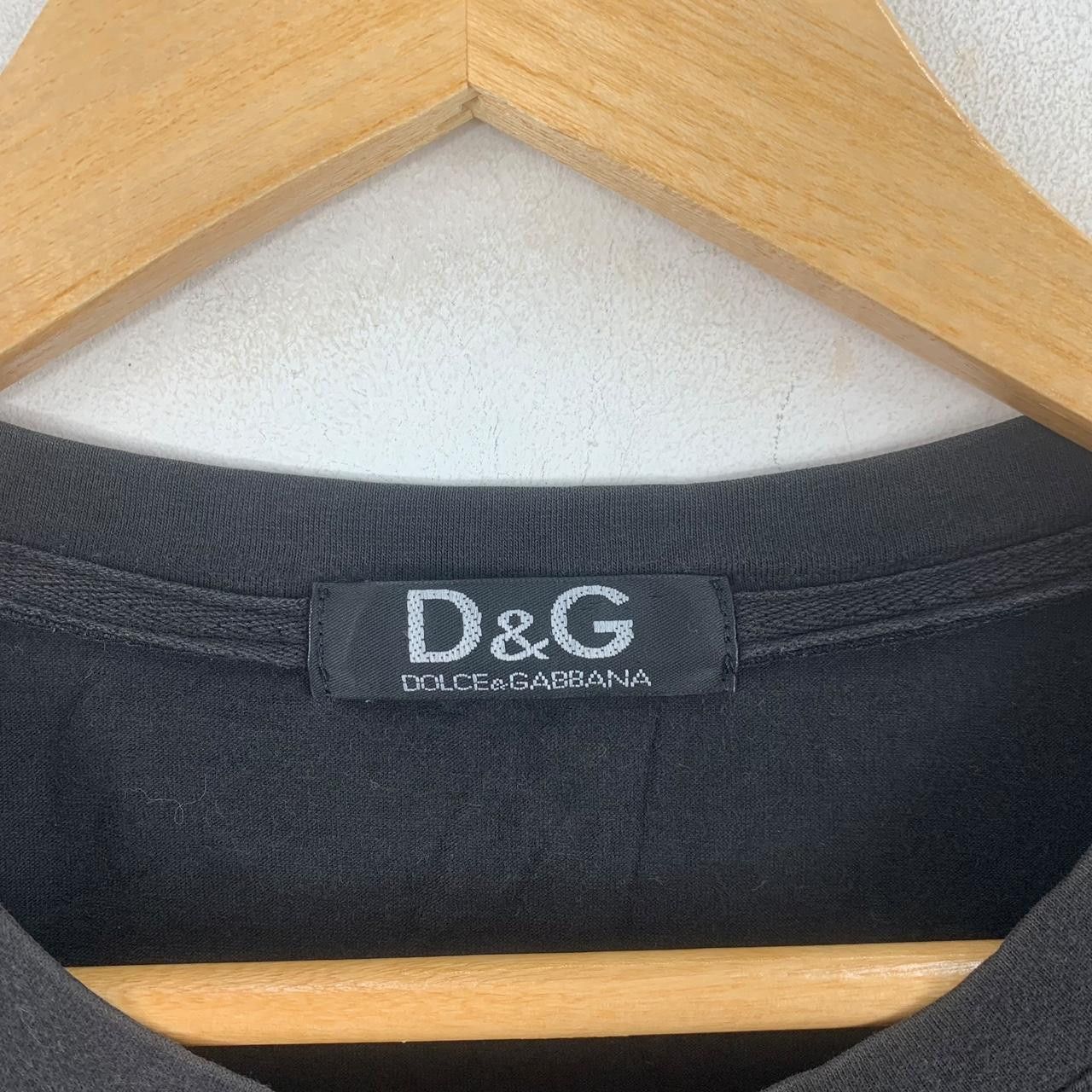 Dolce & Gabbana Vintage DOLCE GABBANA D&G Embossed Logo Tee Shirt Top Size US M / EU 48-50 / 2 - 3 Thumbnail