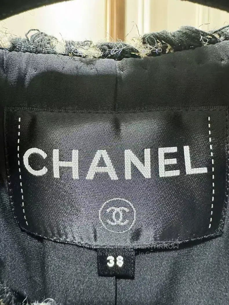 Chanel Chanel Metropolitan Series Tweed Shiny Coat Size XS / US 0-2 / IT 36-38 - 6 Thumbnail