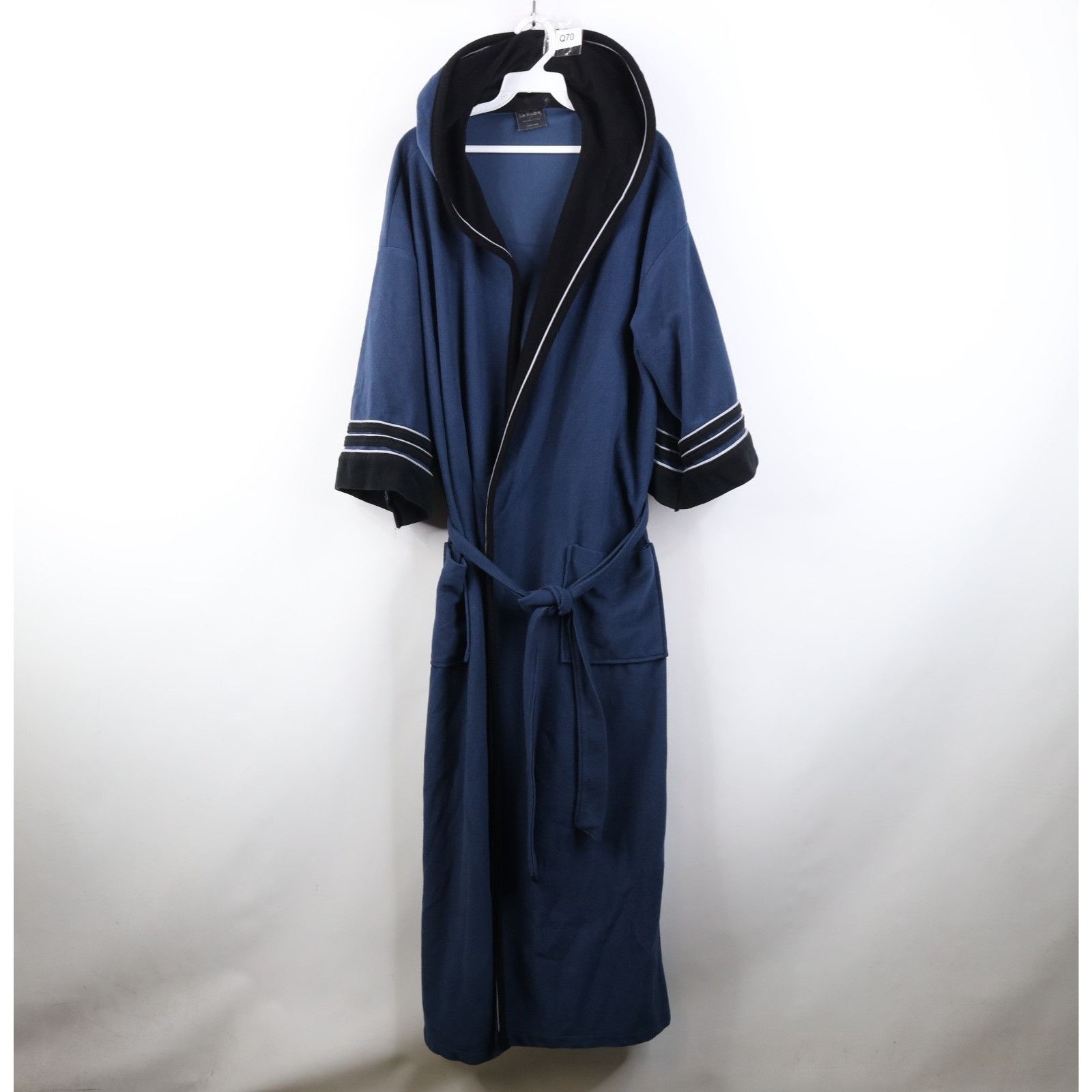 Vintage Vintage 70s Streetwear Fleece Velour Belted Bath Robe Size US L / EU 52-54 / 3 - 1 Thumbnail