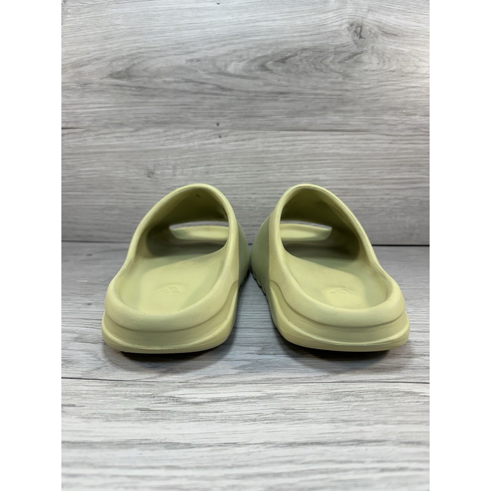Adidas × Yeezy Adidas Yeezy Slide Resin - Size 7 Size US 7 / EU 40 - 5 Thumbnail