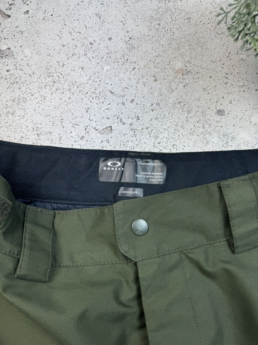 Oakley Vintage Oakley Multi-pocket Cargo Ski Pants Size M Size US 32 / EU 48 - 13 Thumbnail