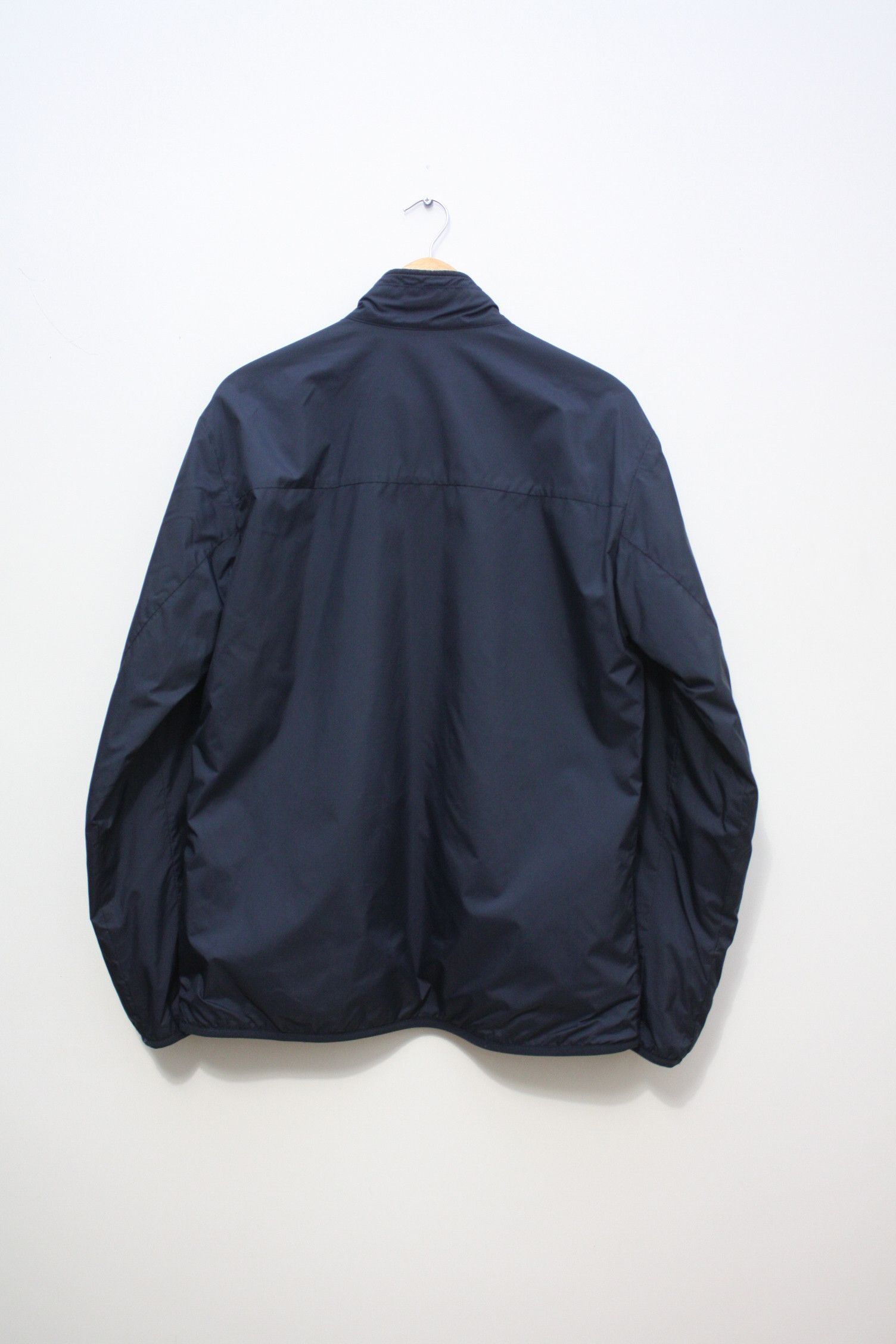 Montbell Montbell Reversible Fleece Nylon Navy Grey Jacket Men's Size US L / EU 52-54 / 3 - 6 Thumbnail