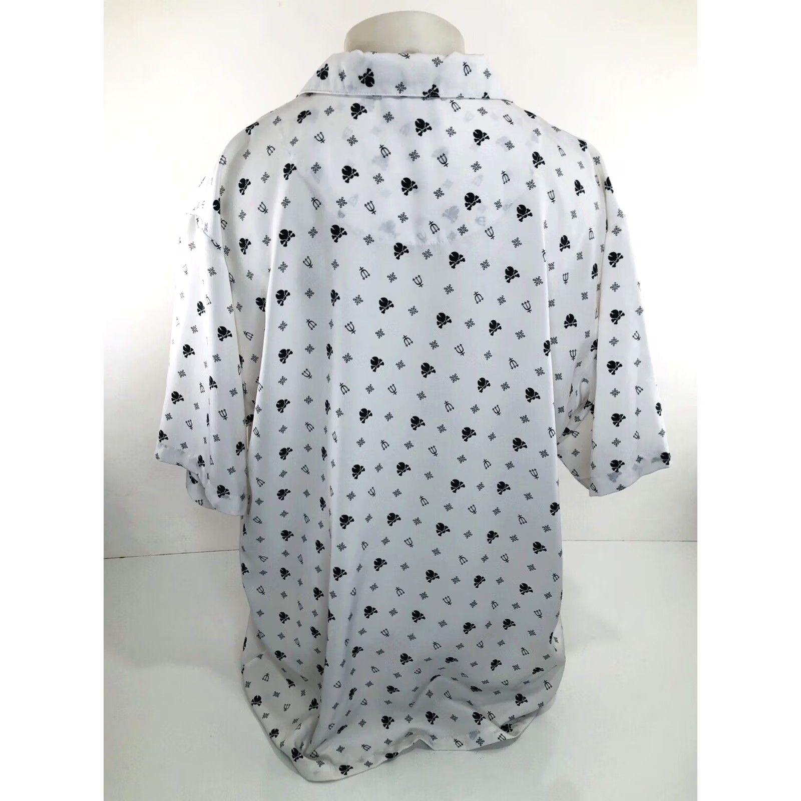 Vintage Dragonfly Shirt HIGH VOLTAGE Skull / Crossbones Trident Cross White / Black XL XXL Mens Size US XXL / EU 58 / 5 - 6 Thumbnail
