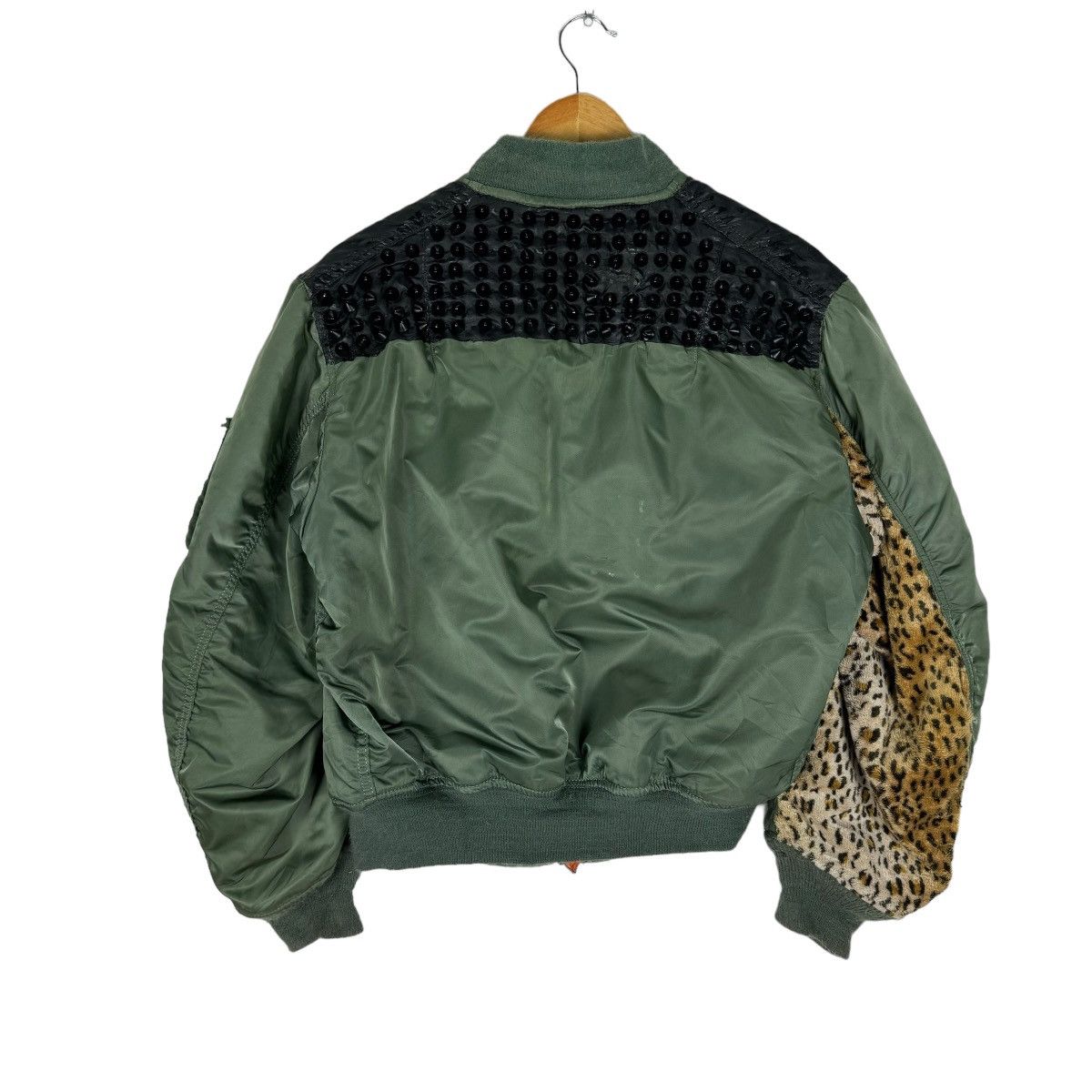 Alpha Industries 🌟ALPHA INDUSTRIES MA-1 FLYERS BOMBER STUD RIOT JACKET Size US L / EU 52-54 / 3 - 11 Thumbnail