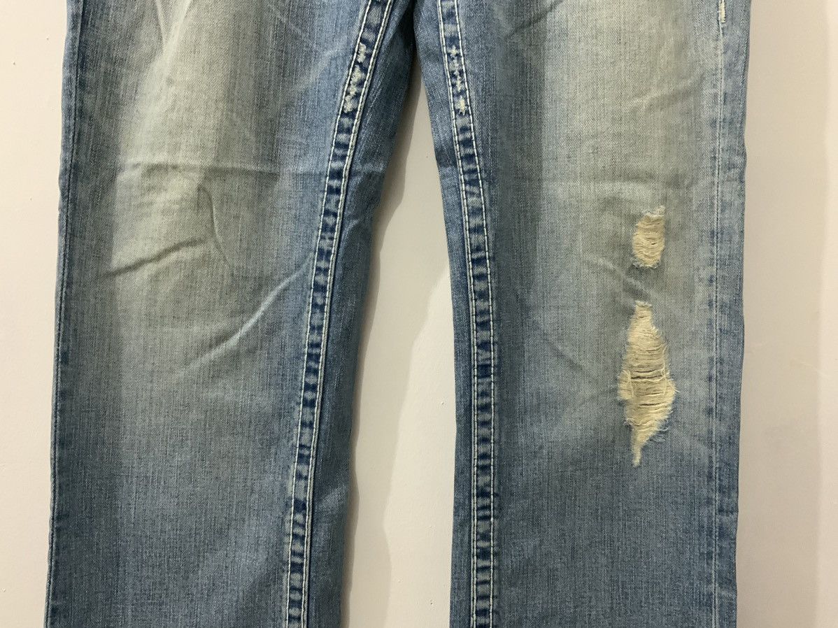 True Religion True Religion Distressed Acid Wash Fade Jeans Size US 33 - 5 Thumbnail