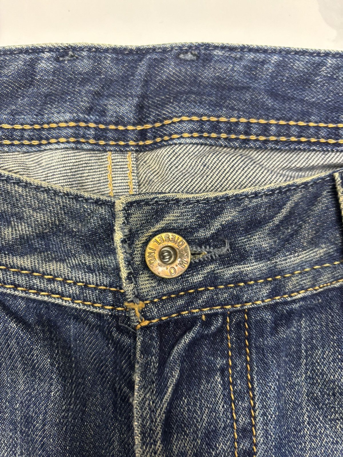 Diesel DIESEL INDUSTRY BAGGY JEANS DISTRESSED DENIM Size US 34 / EU 50 - 12 Thumbnail