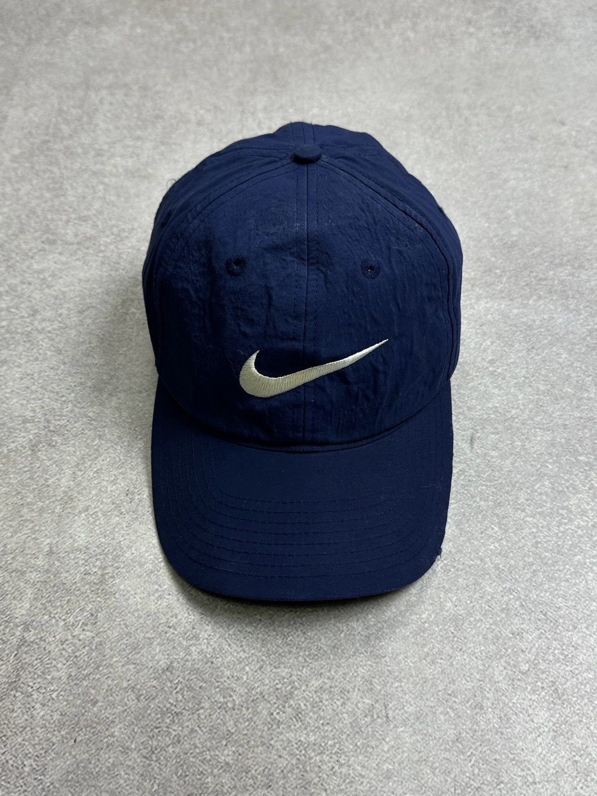 Nike Vintage Nike Big Swoosh Nylon Cap Rare Tn Skepta Style Size ONE SIZE - 2 Thumbnail