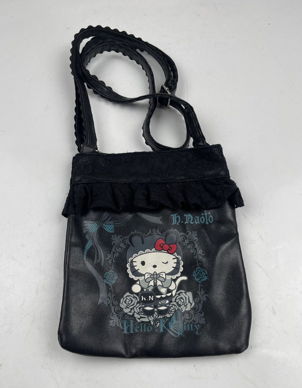 Japanese Brand hello kitty sling bag cross body bag tc25 Size ONE SIZE - 1 Thumbnail