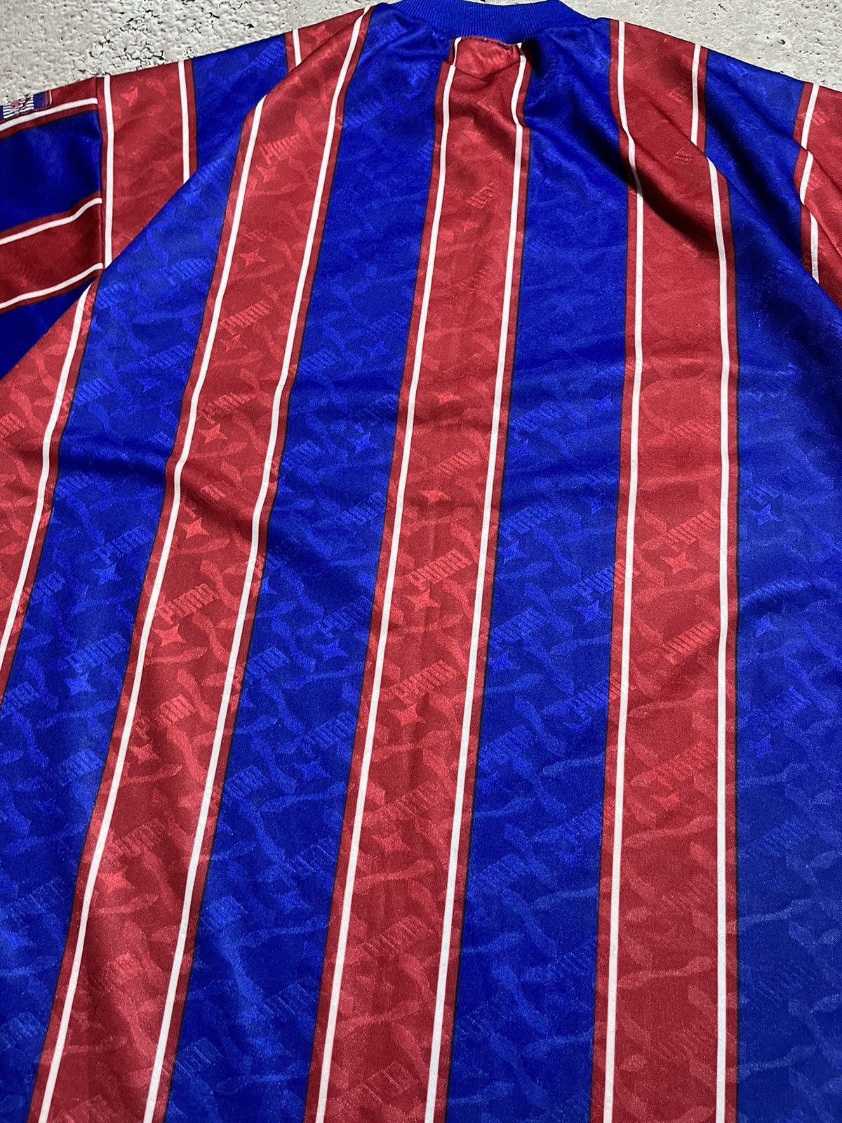 Puma × Vintage Vintage Puma Made in UK Soccer Football Jersey T Shirt Size US M / EU 48-50 / 2 - 11 Thumbnail