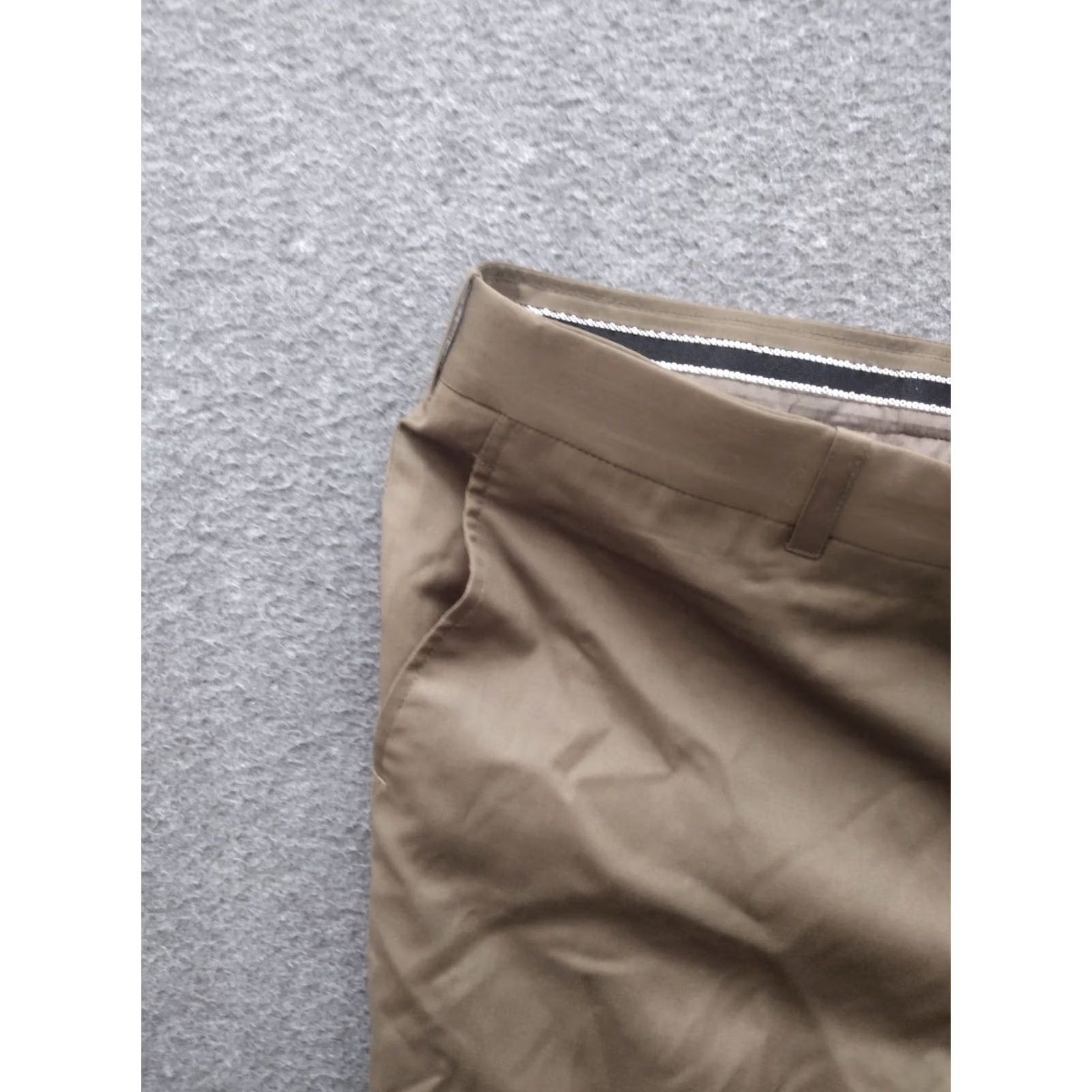 Vintage Mens Khaki Relaxed Tapered Pants Slacks Size M - Beige, Vintage, Chino, 34W 27In Inseam, Flat Front, Button, Zip, Pockets, Blended Fabric Size US 31 - 7 Thumbnail
